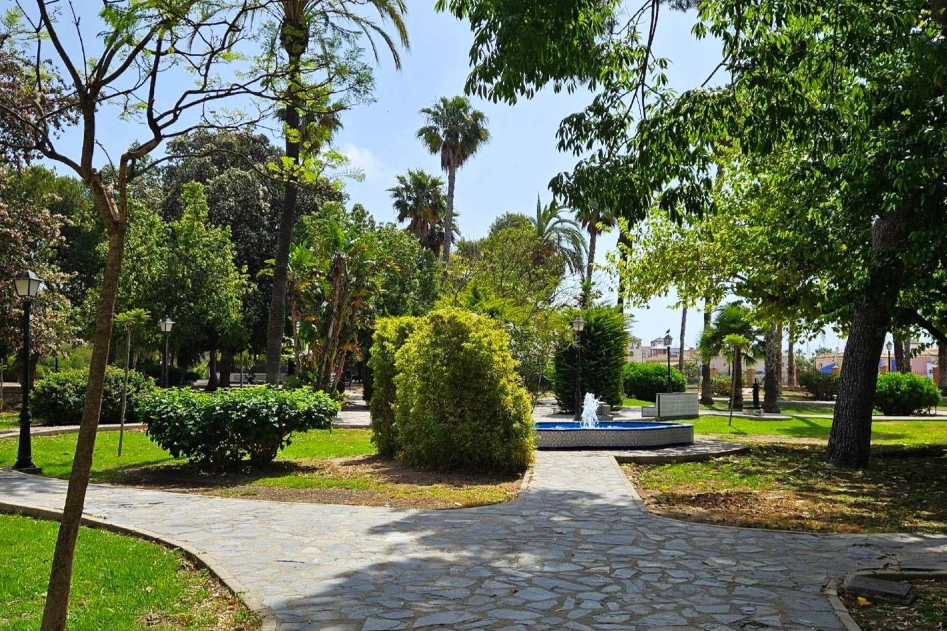 Herverkoop - Appartement / Flat -
Torrevieja - Parque de las Naciones
