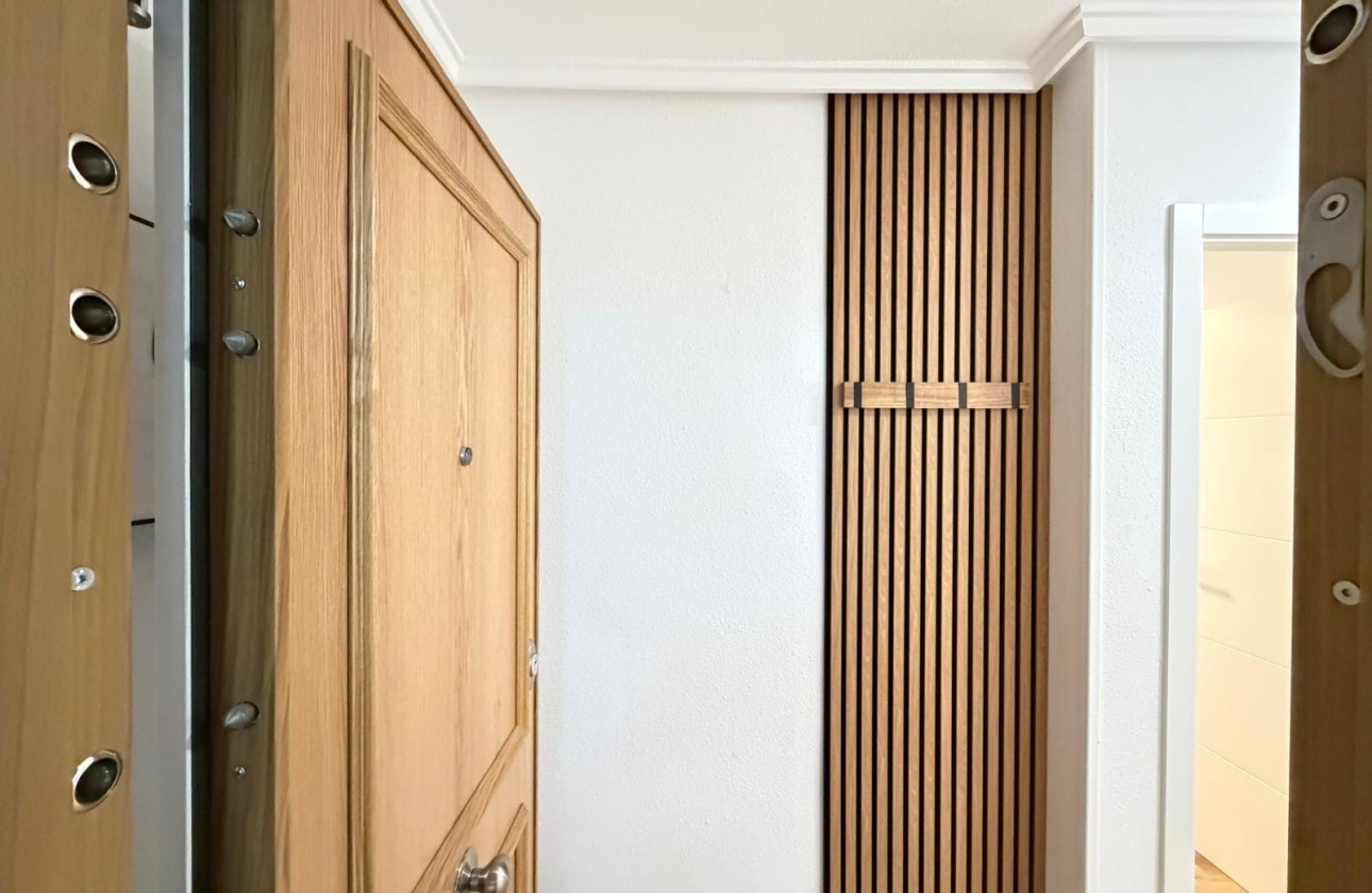 Herverkoop - Appartement / Flat -
Torrevieja - Parque de las Naciones