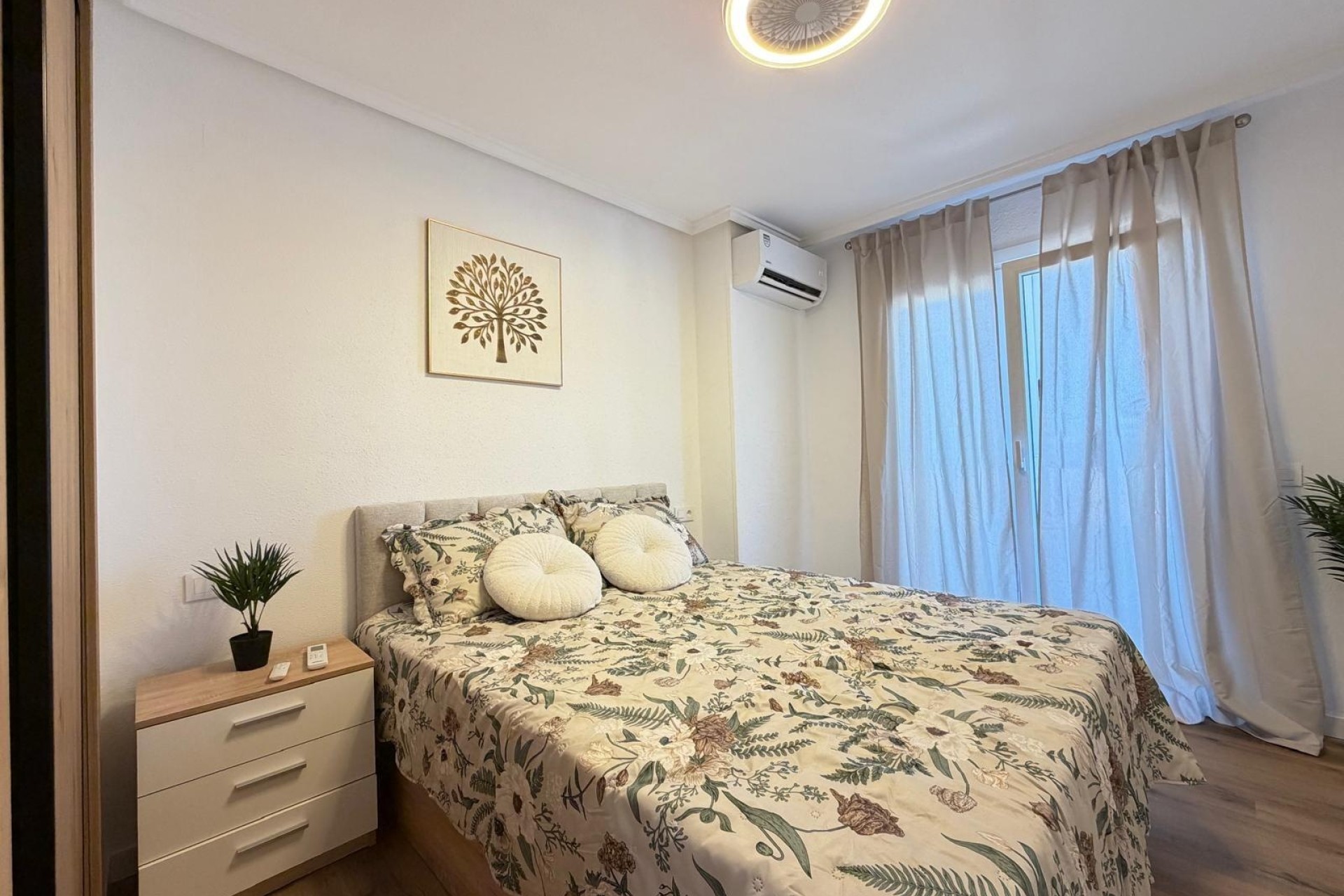 Herverkoop - Appartement / Flat -
Torrevieja - Parque de las Naciones
