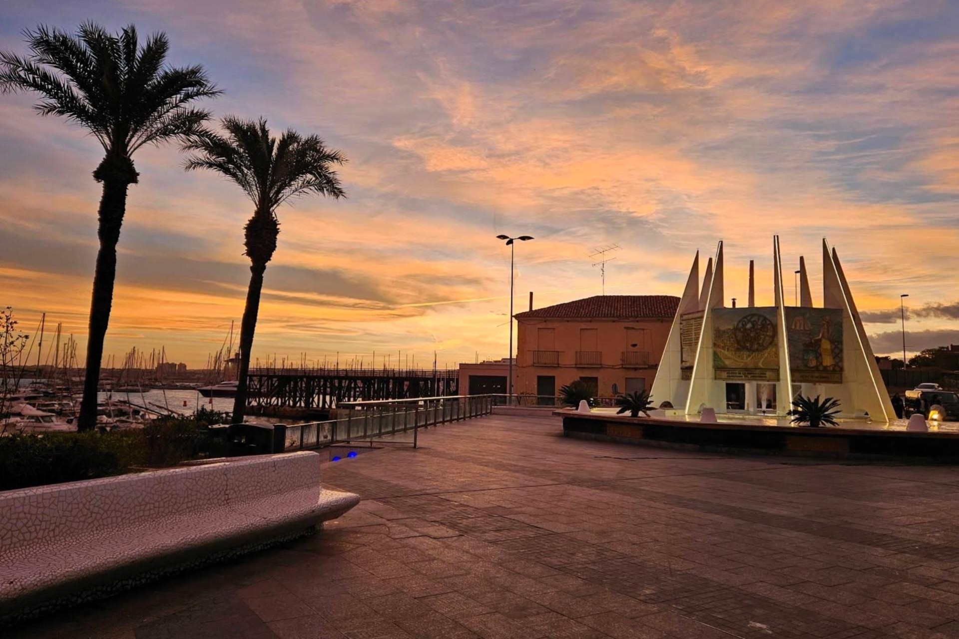 Herverkoop - Appartement / Flat -
Torrevieja - Paseo maritimo