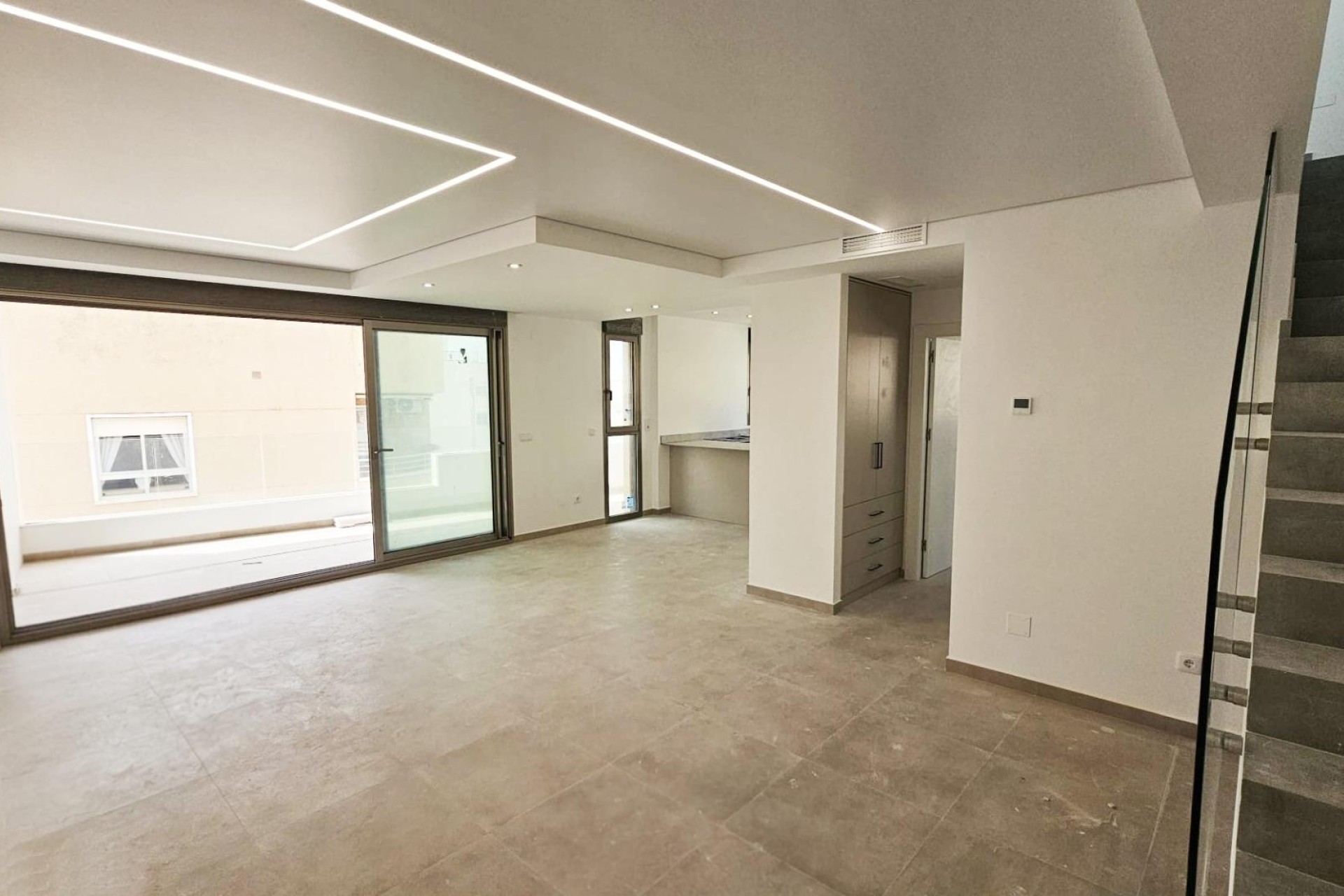 Herverkoop - Appartement / Flat -
Torrevieja - Paseo Maritimo