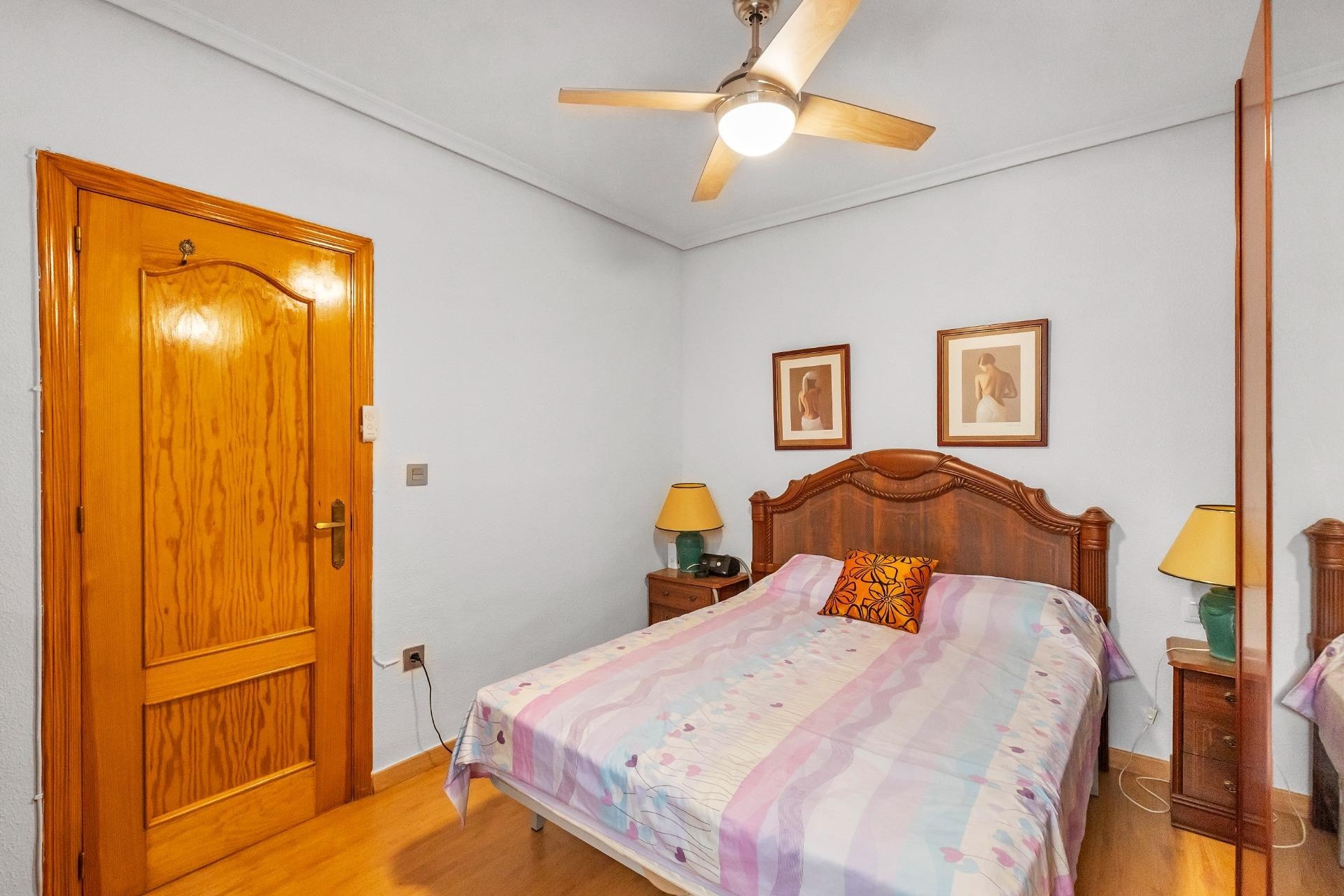 Herverkoop - Appartement / Flat -
Torrevieja - Paseo Maritimo