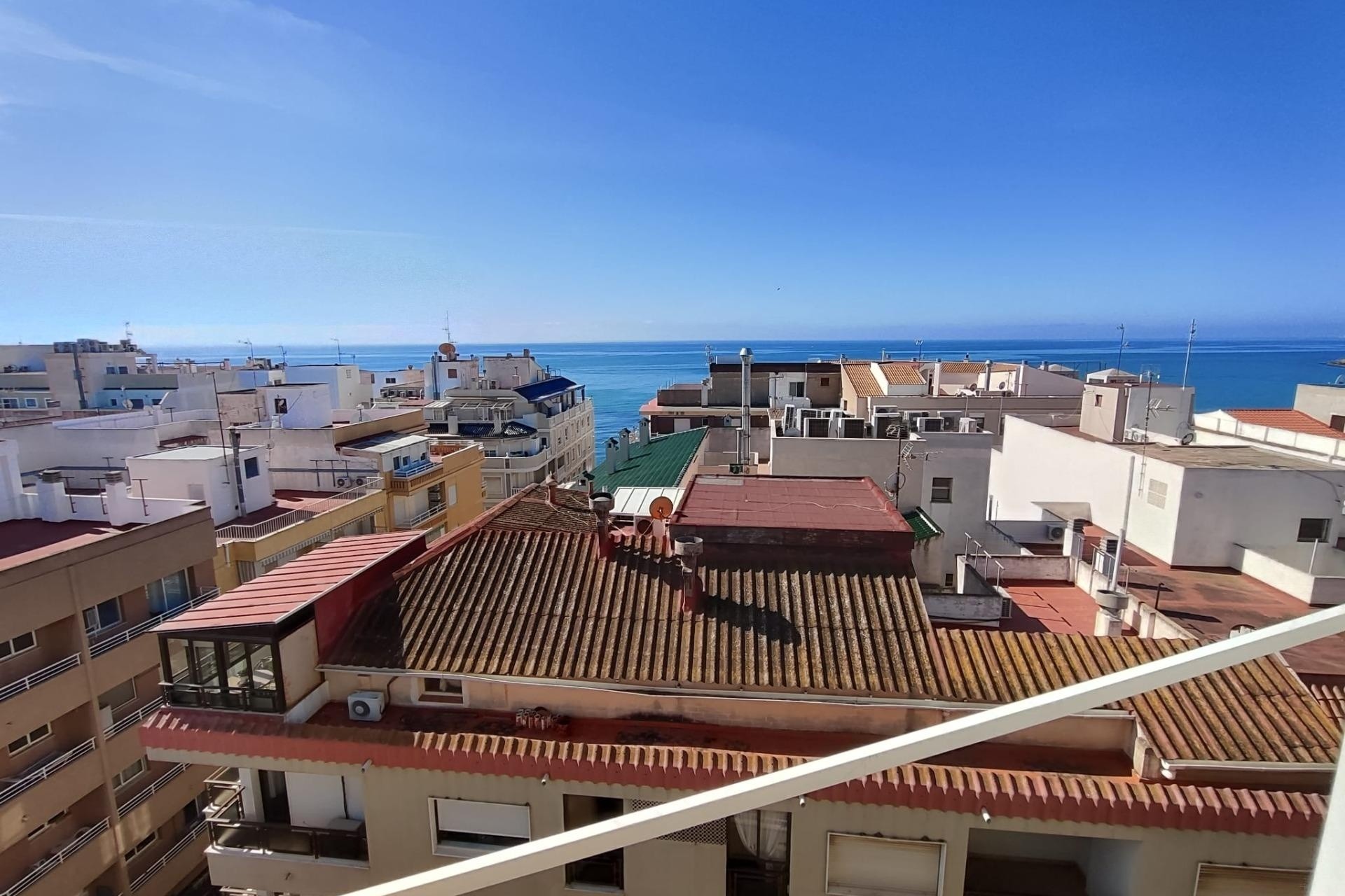 Herverkoop - Appartement / Flat -
Torrevieja - Paseo Maritimo