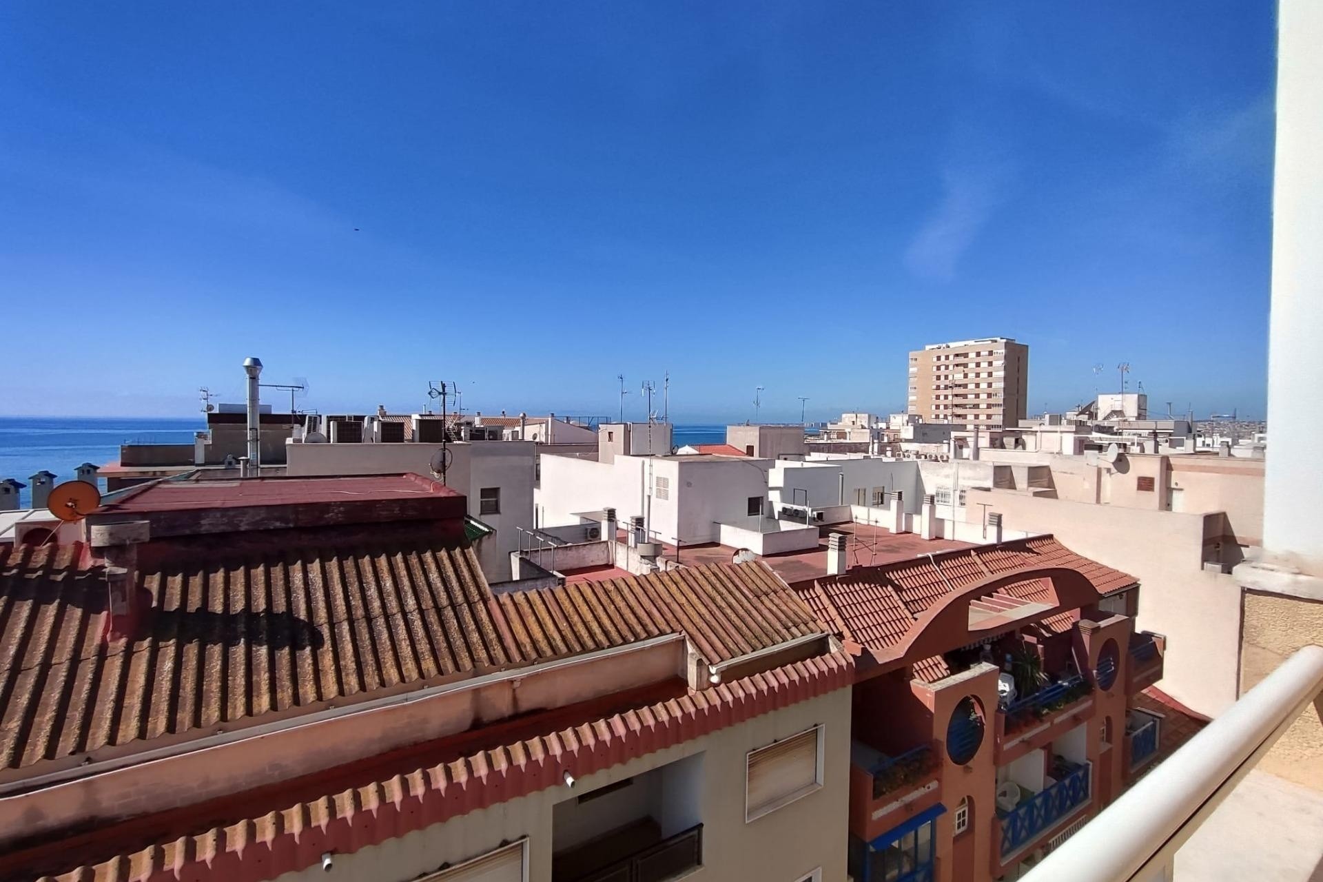 Herverkoop - Appartement / Flat -
Torrevieja - Paseo Maritimo