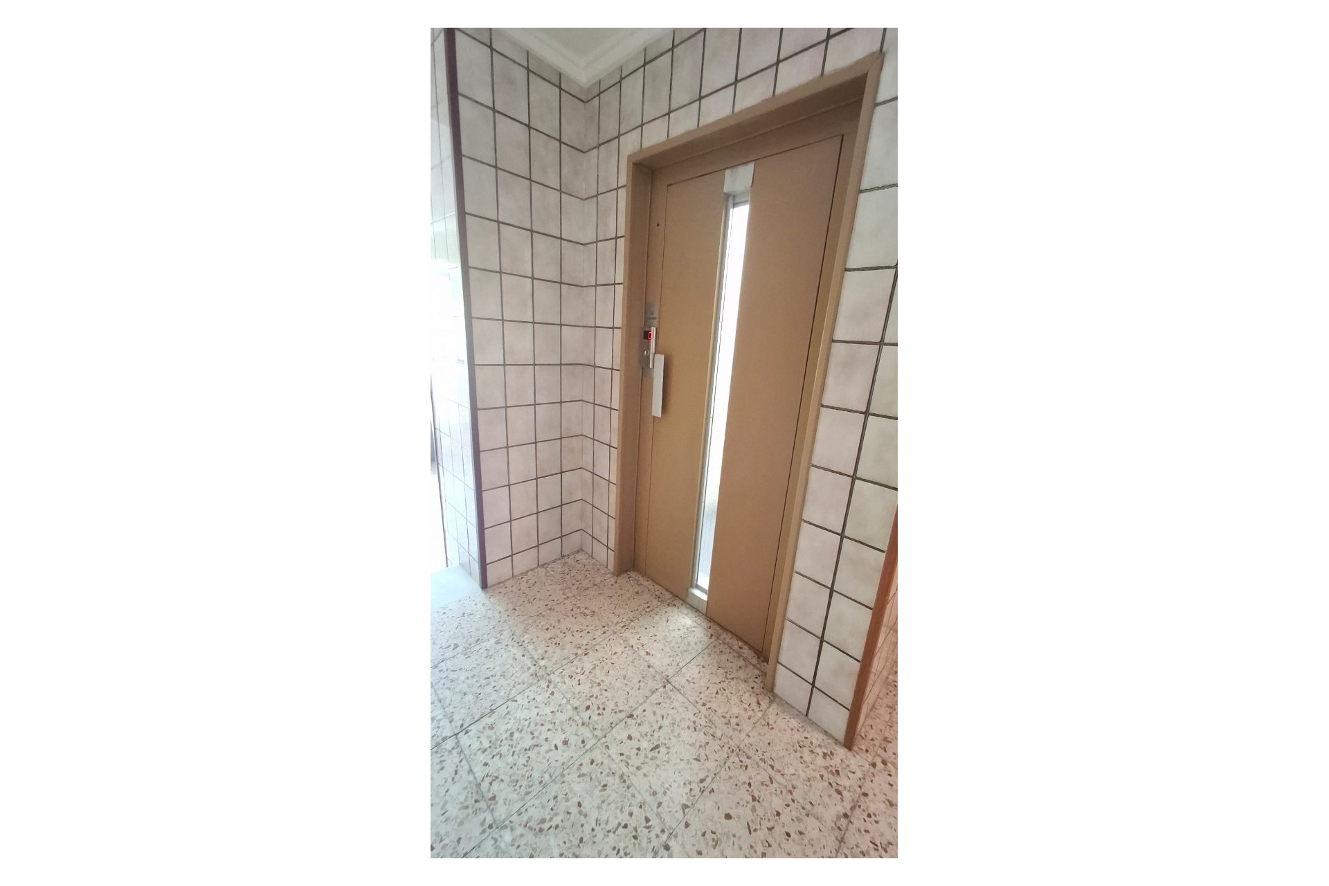 Herverkoop - Appartement / Flat -
Torrevieja - Playa de El Cura
