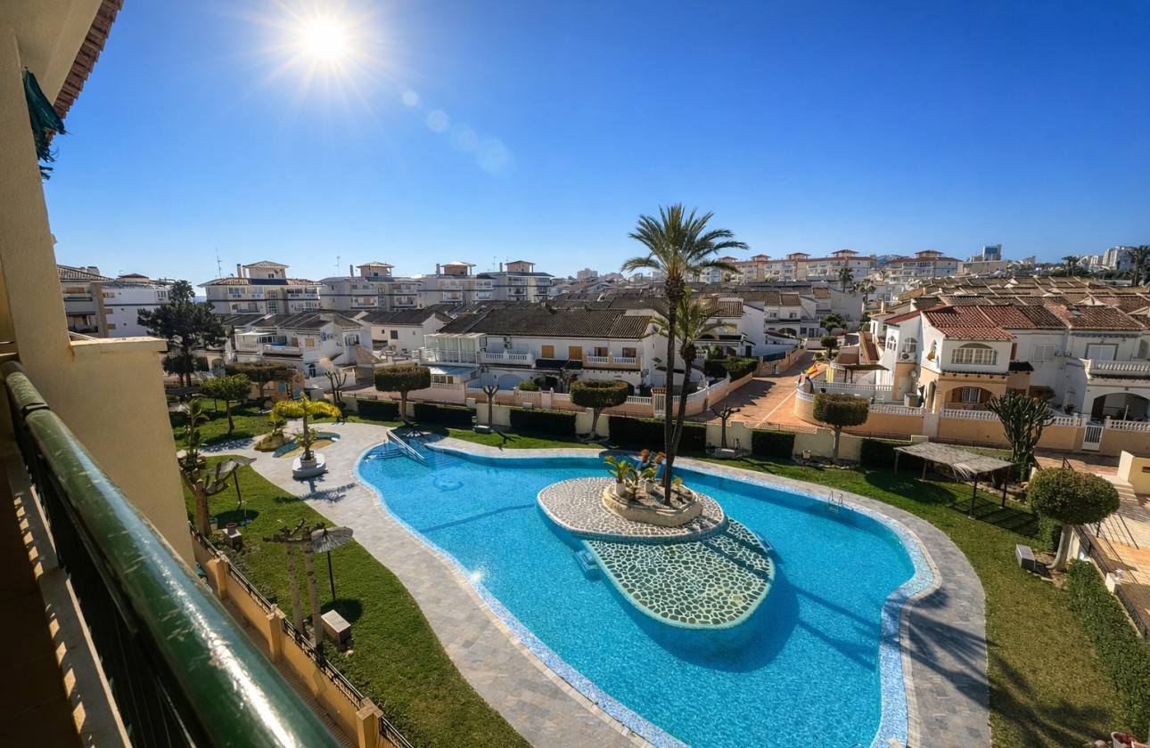 Herverkoop - Appartement / Flat -
Torrevieja - PLAYA DE LA MATA