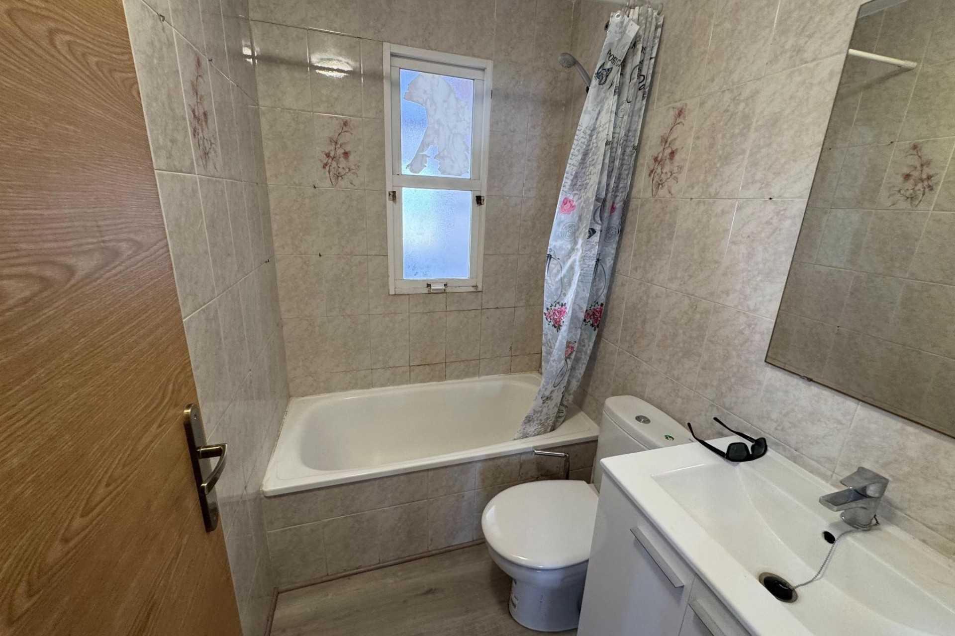 Herverkoop - Appartement / Flat -
Torrevieja - Playa de Los Locos-Curva del Palangre