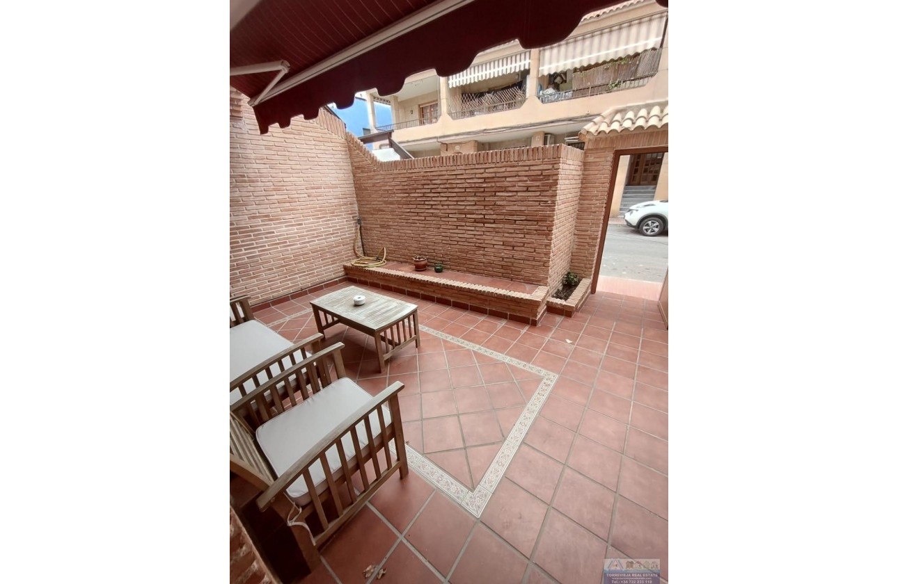 Herverkoop - Appartement / Flat -
Torrevieja - Playa de los Locos