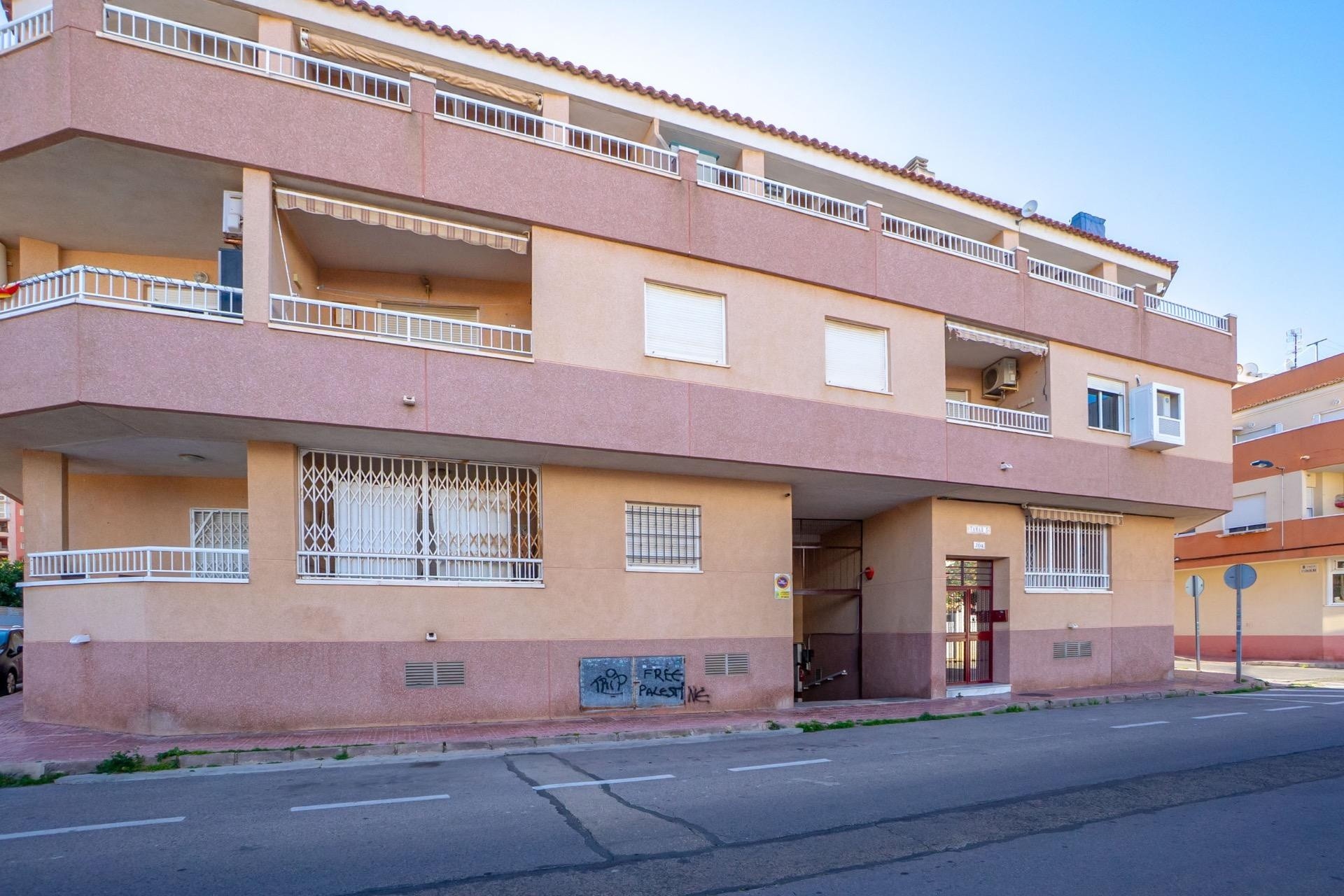 Herverkoop - Appartement / Flat -
Torrevieja - Playa de los Locos
