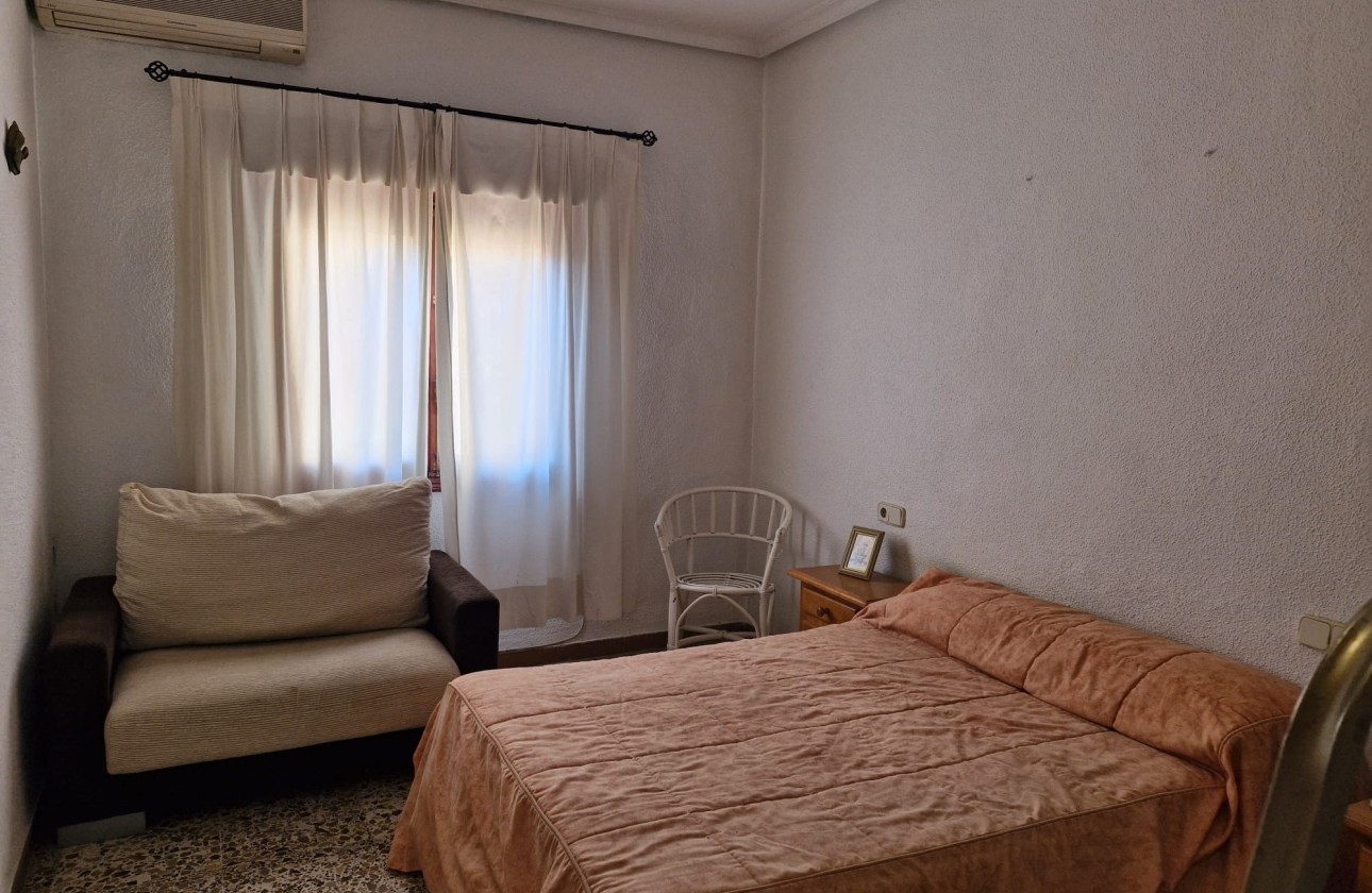 Herverkoop - Appartement / Flat -
Torrevieja - Playa de los Locos