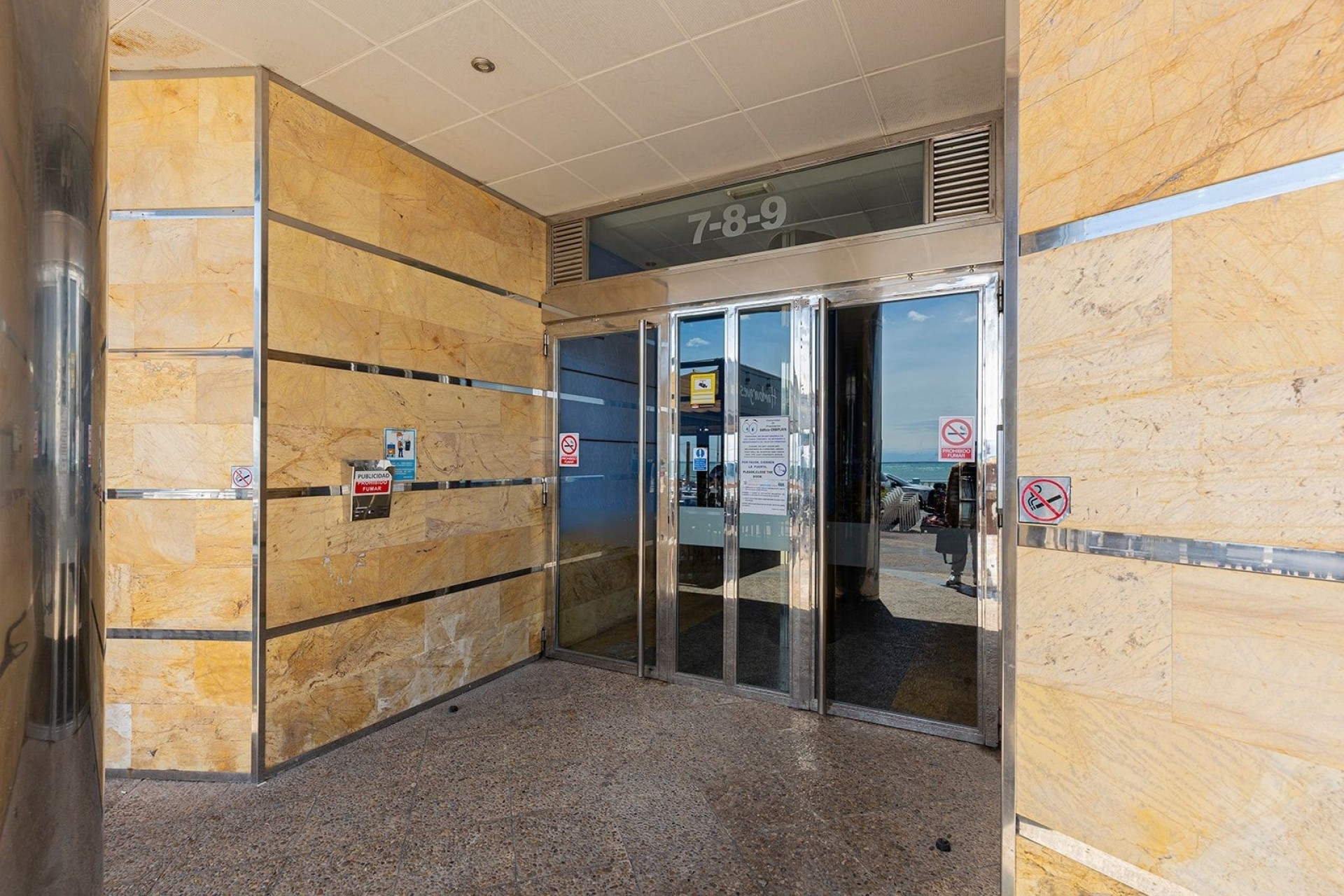 Herverkoop - Appartement / Flat -
Torrevieja - Playa de los Locos