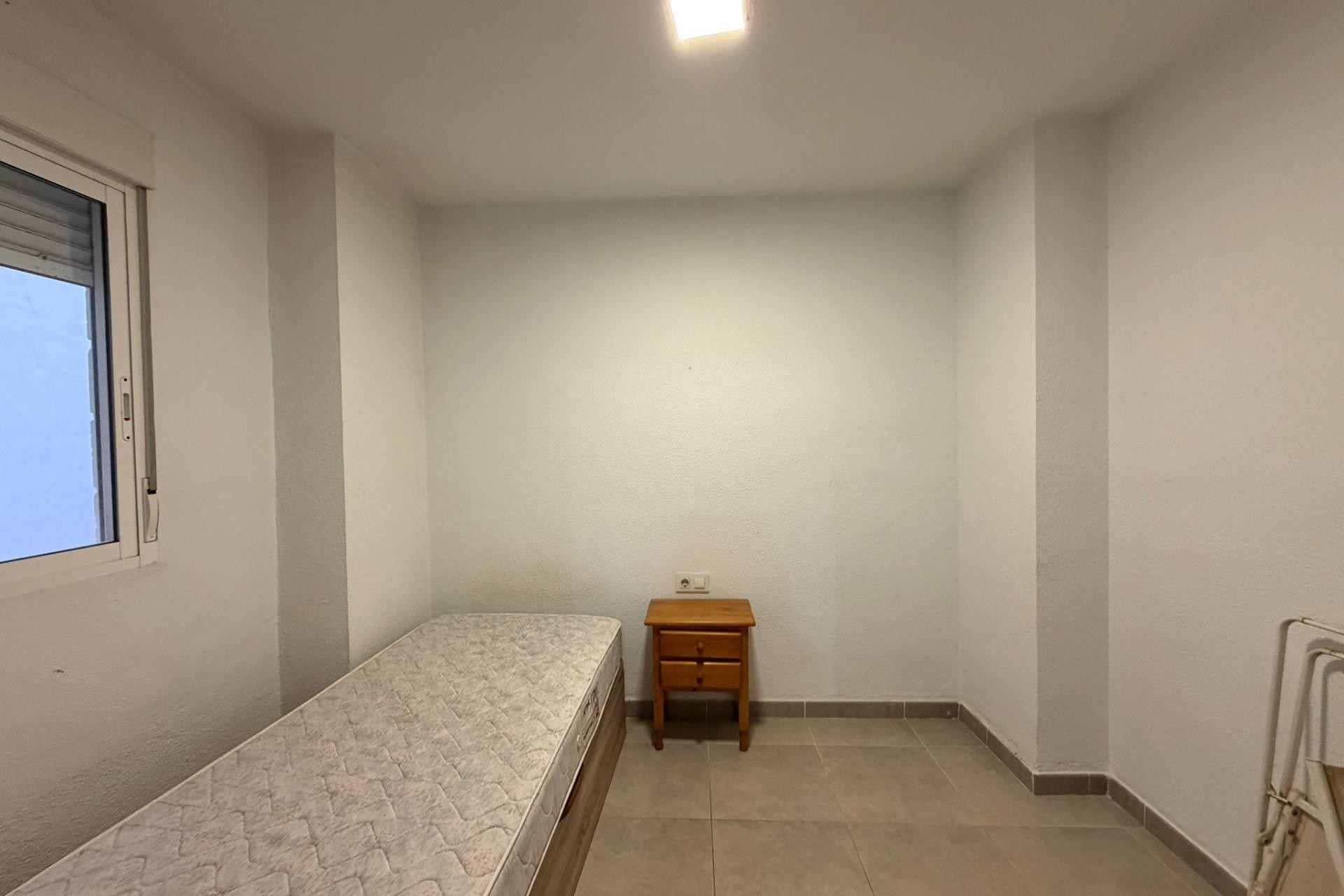 Herverkoop - Appartement / Flat -
Torrevieja - Playa de los Locos