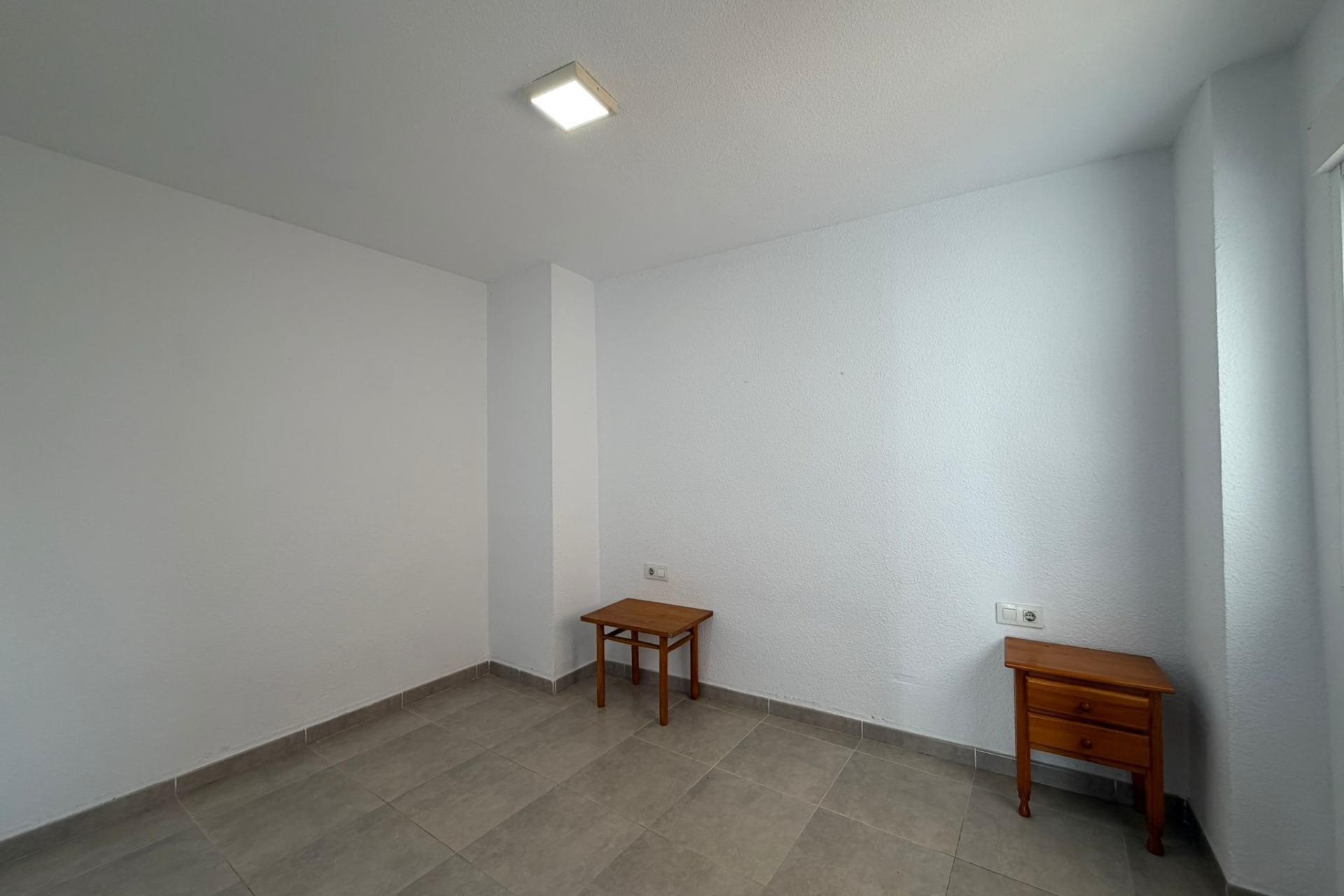 Herverkoop - Appartement / Flat -
Torrevieja - Playa de los Locos