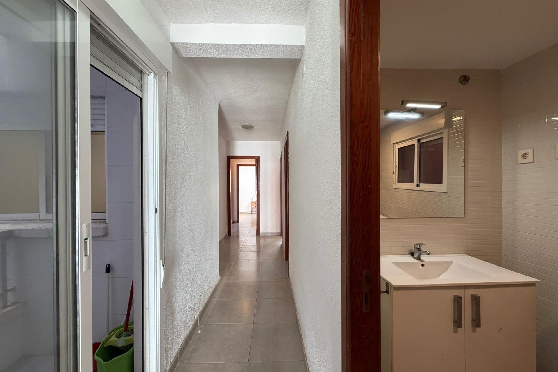 Herverkoop - Appartement / Flat -
Torrevieja - Playa de los Locos