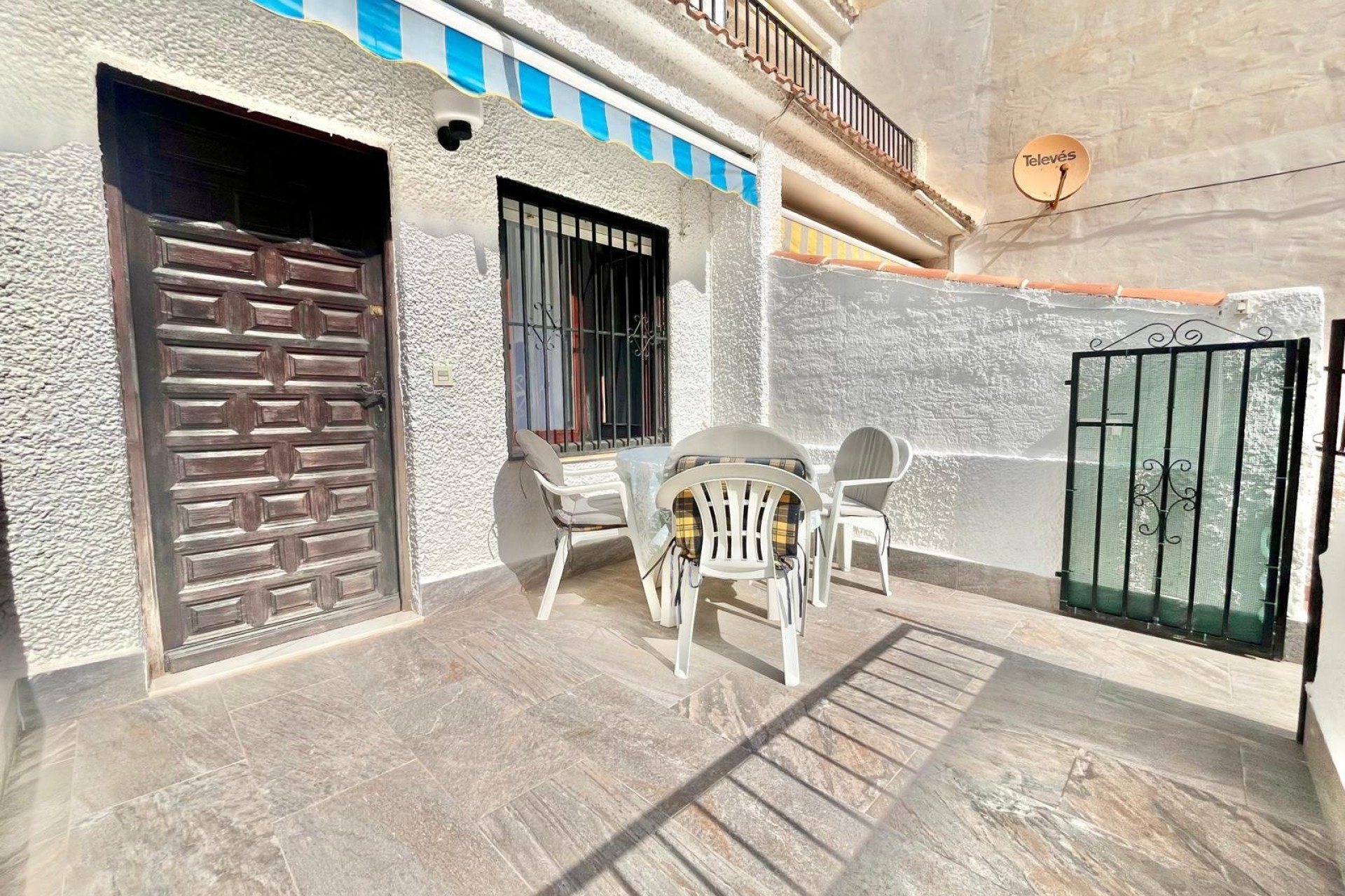 Herverkoop - Appartement / Flat -
Torrevieja - Playa de los Locos