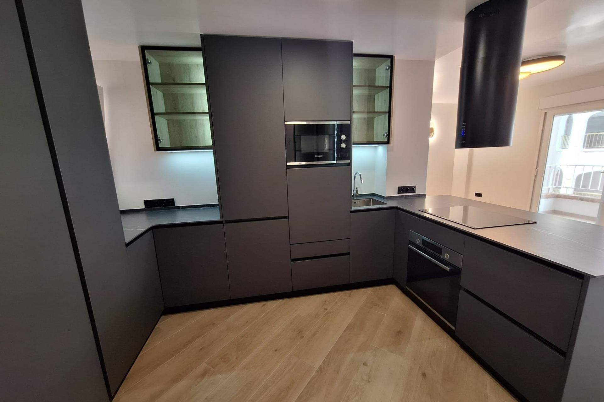 Herverkoop - Appartement / Flat -
Torrevieja - Playa de los Locos