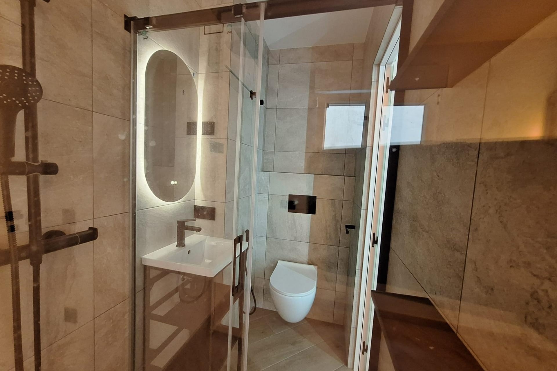 Herverkoop - Appartement / Flat -
Torrevieja - Playa de los Locos