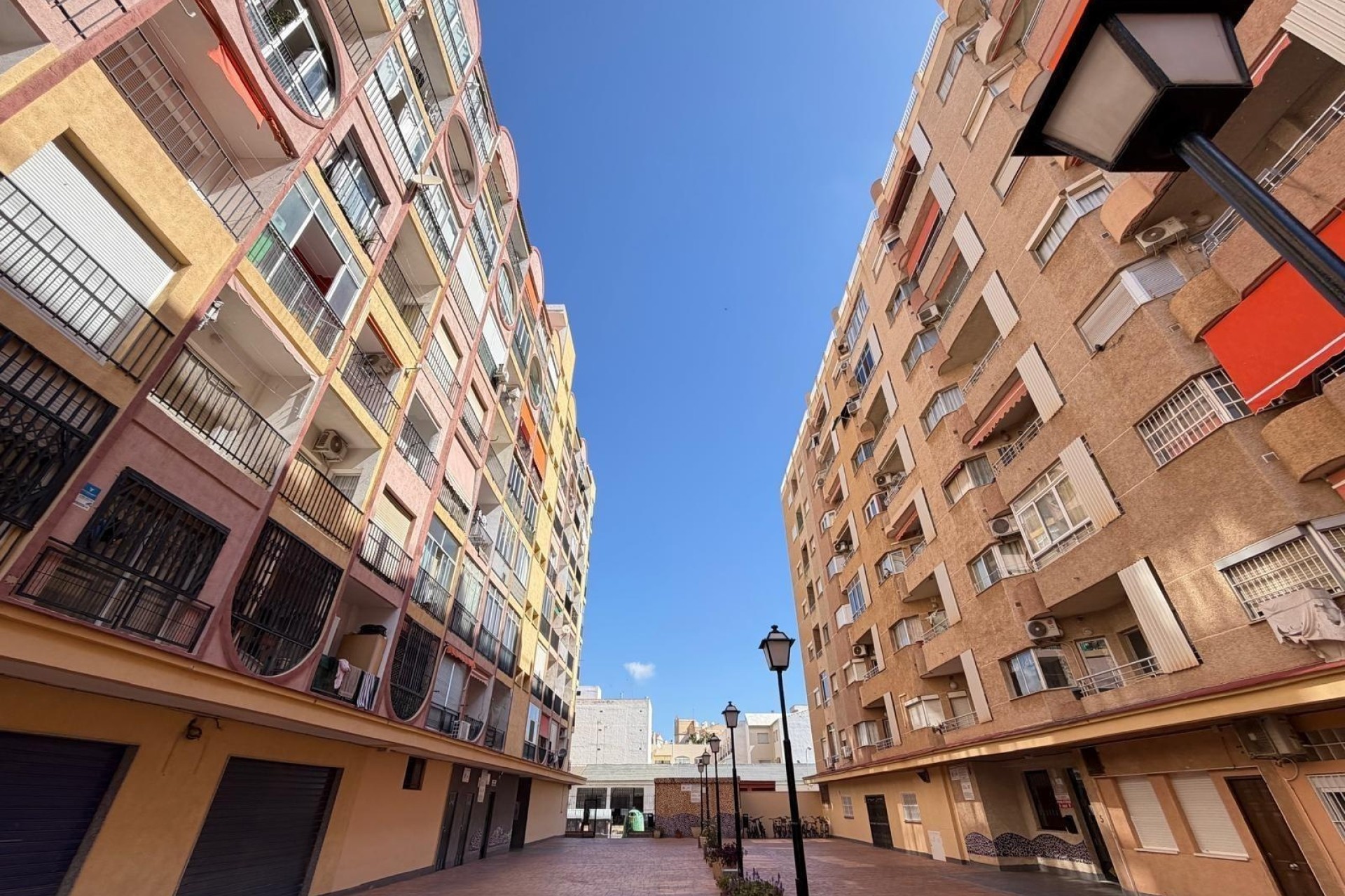 Herverkoop - Appartement / Flat -
Torrevieja - Playa de los Locos