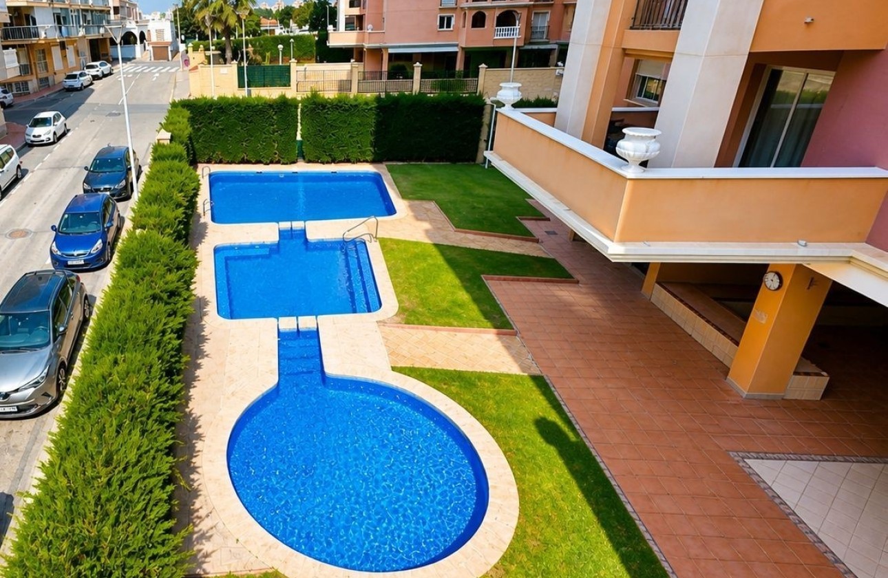 Herverkoop - Appartement / Flat -
Torrevieja - Playa de los Locos
