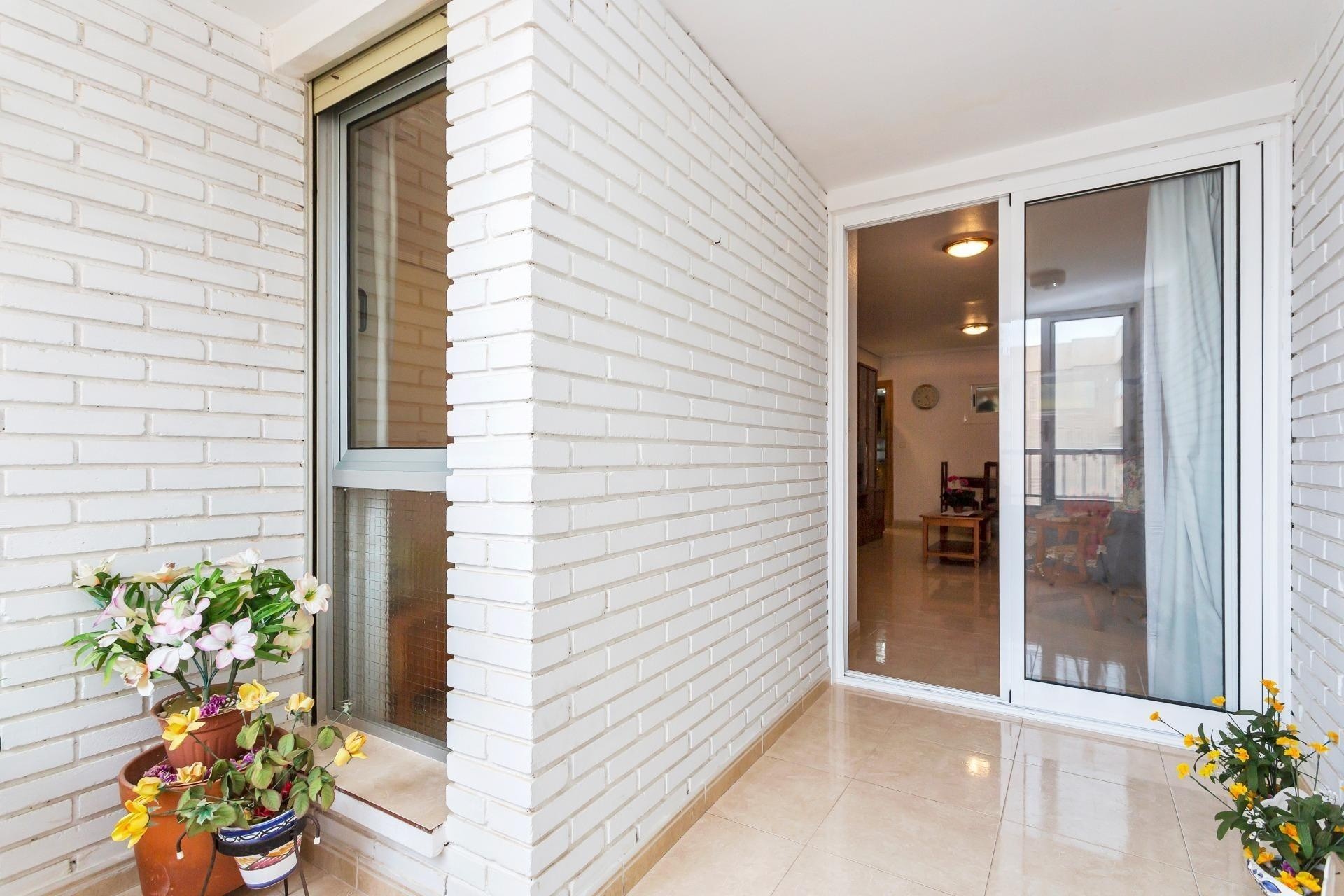 Herverkoop - Appartement / Flat -
Torrevieja - Playa de los Locos