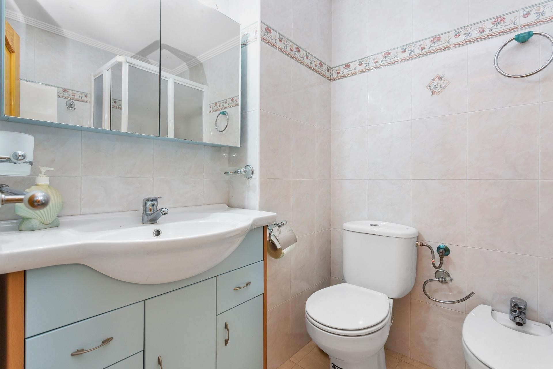 Herverkoop - Appartement / Flat -
Torrevieja - Playa de los Locos