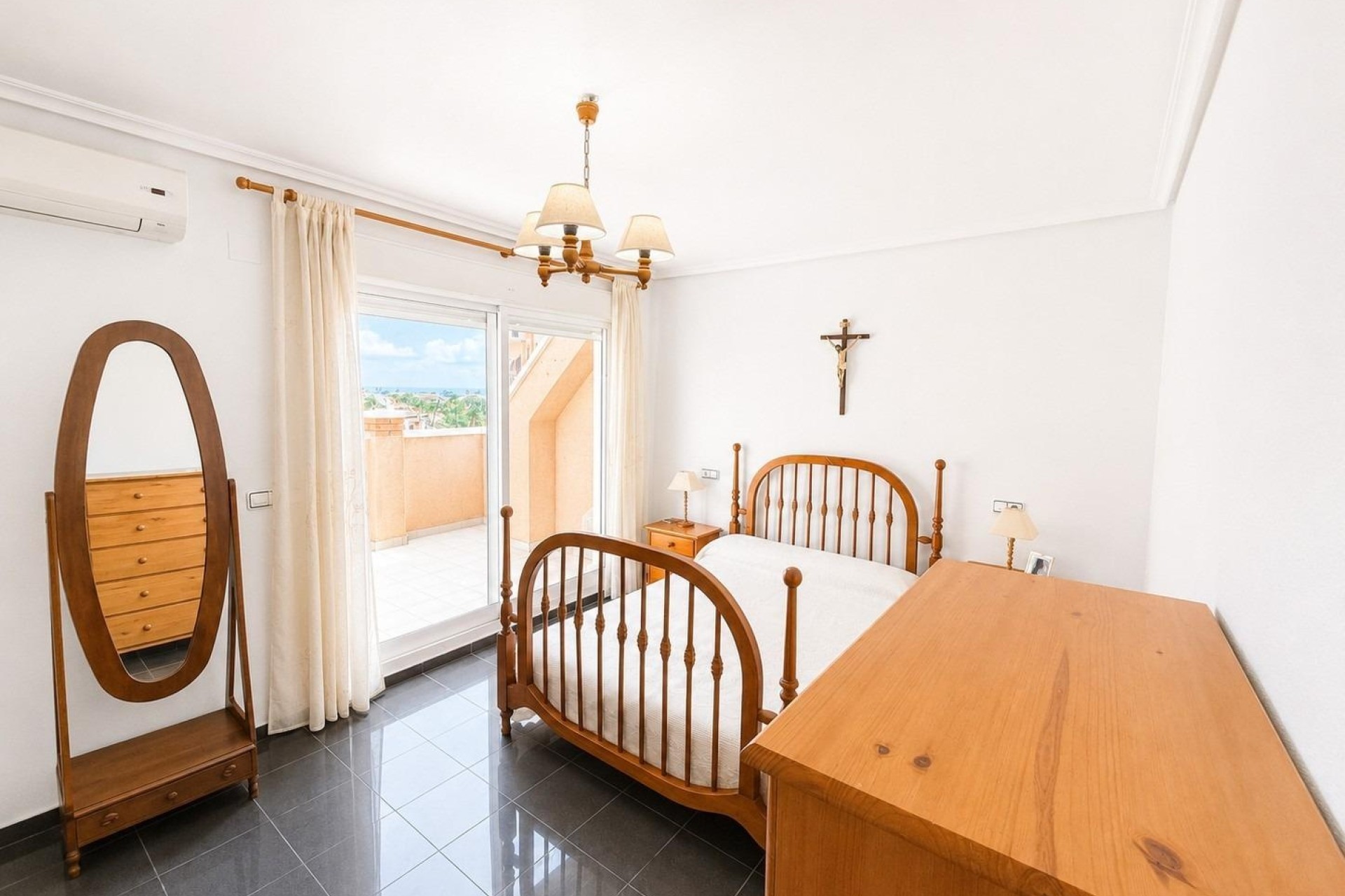 Herverkoop - Appartement / Flat -
Torrevieja - Playa de los Locos