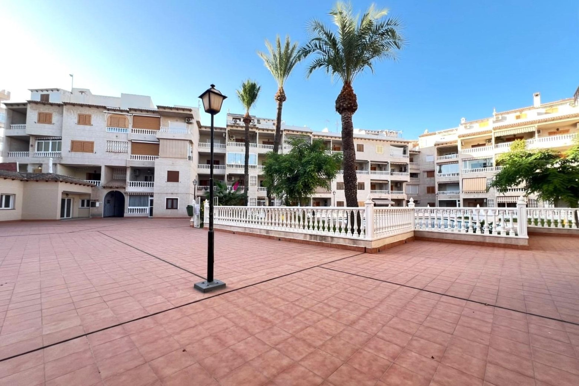 Herverkoop - Appartement / Flat -
Torrevieja - Playa de los Locos