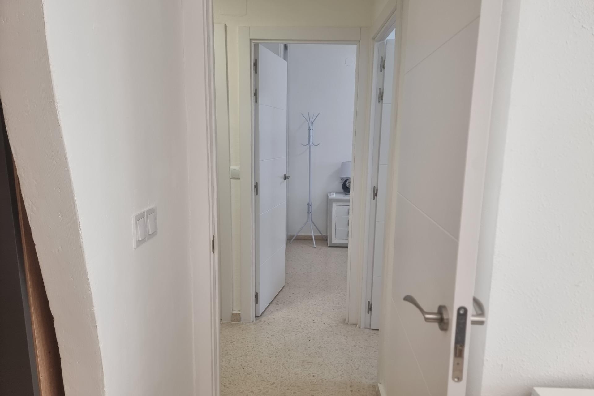 Herverkoop - Appartement / Flat -
Torrevieja - Playa de los Locos