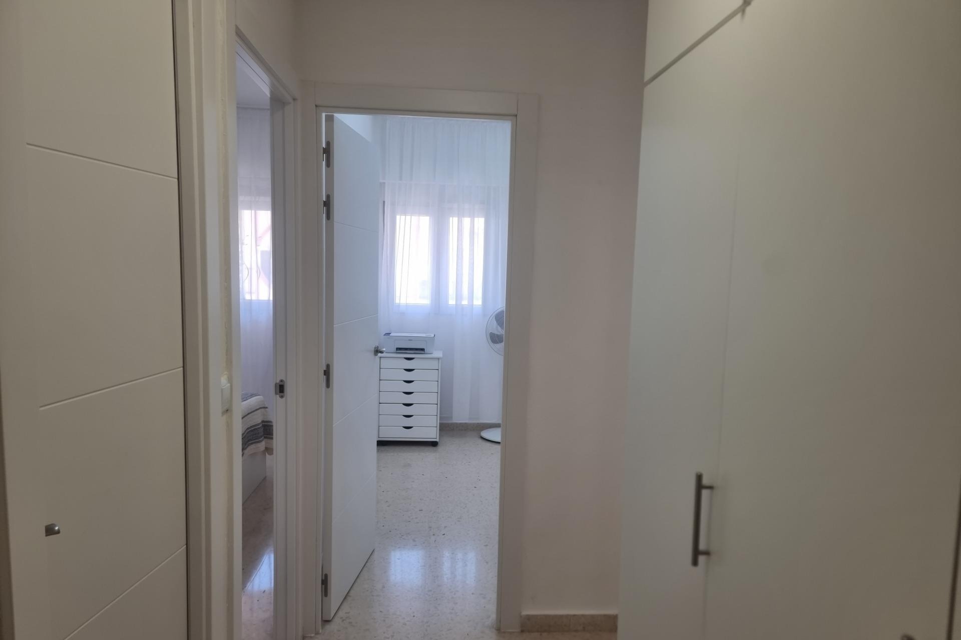 Herverkoop - Appartement / Flat -
Torrevieja - Playa de los Locos