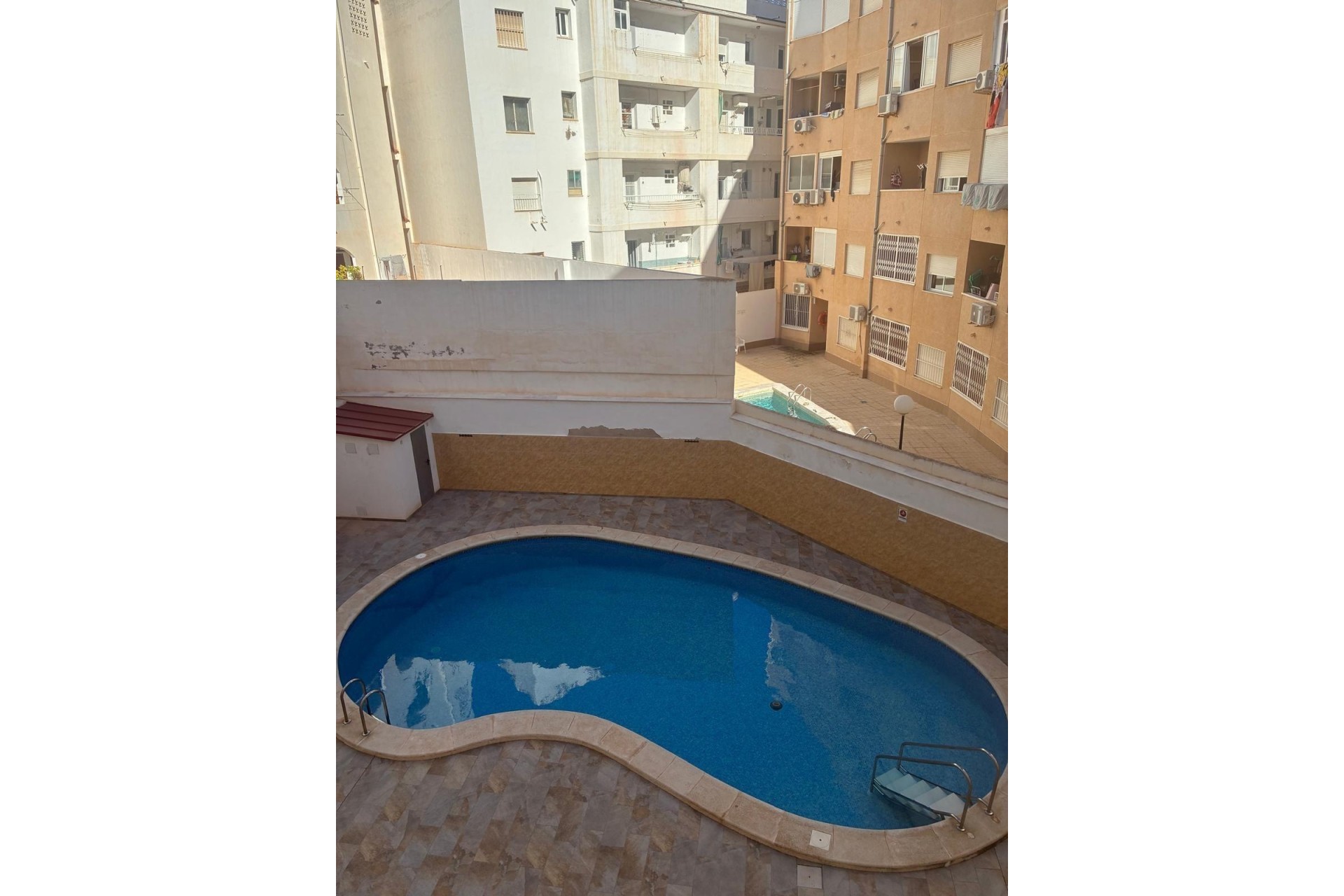 Herverkoop - Appartement / Flat -
Torrevieja - Playa de los Locos