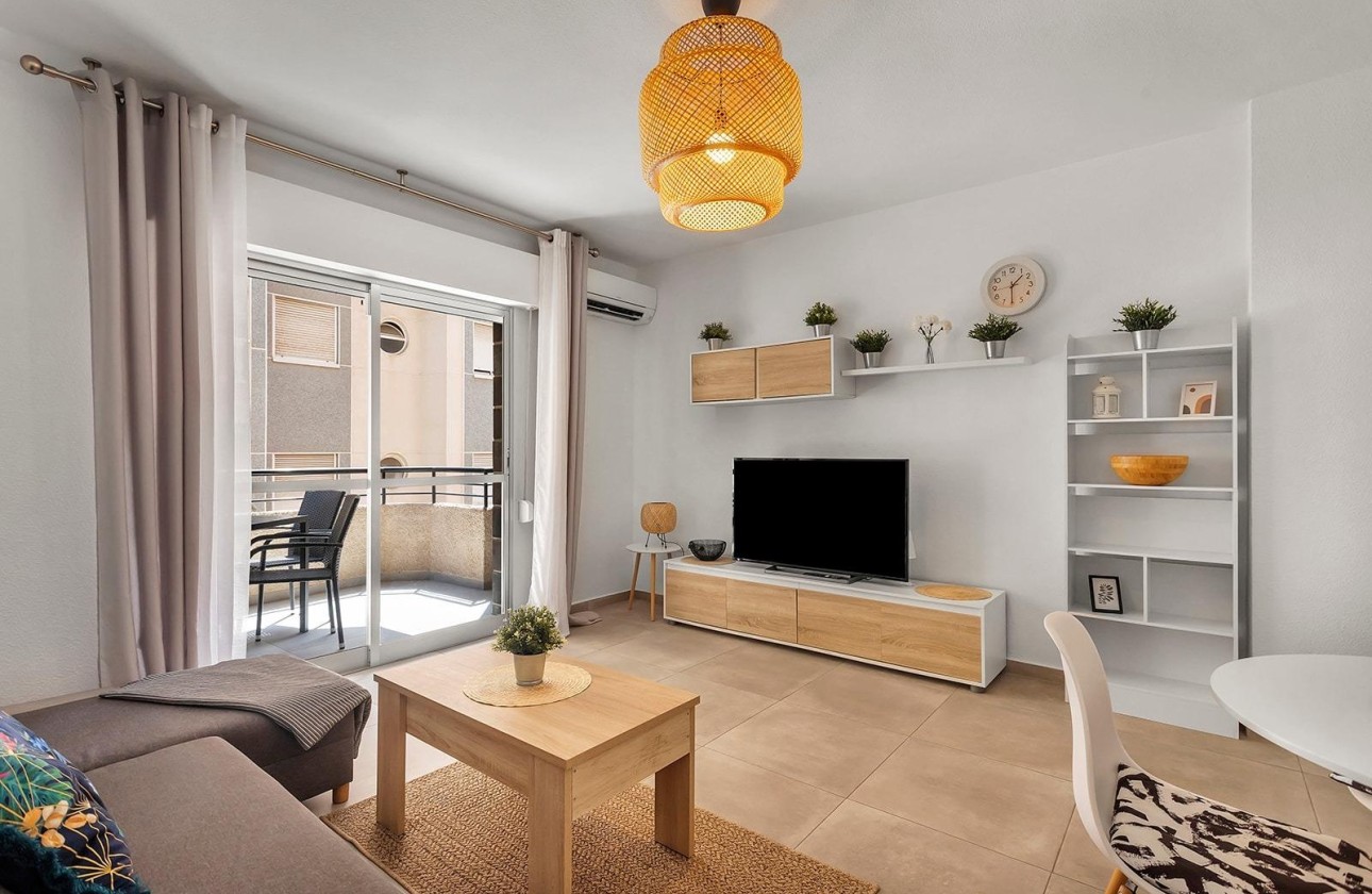 Herverkoop - Appartement / Flat -
Torrevieja - Playa de los Locos
