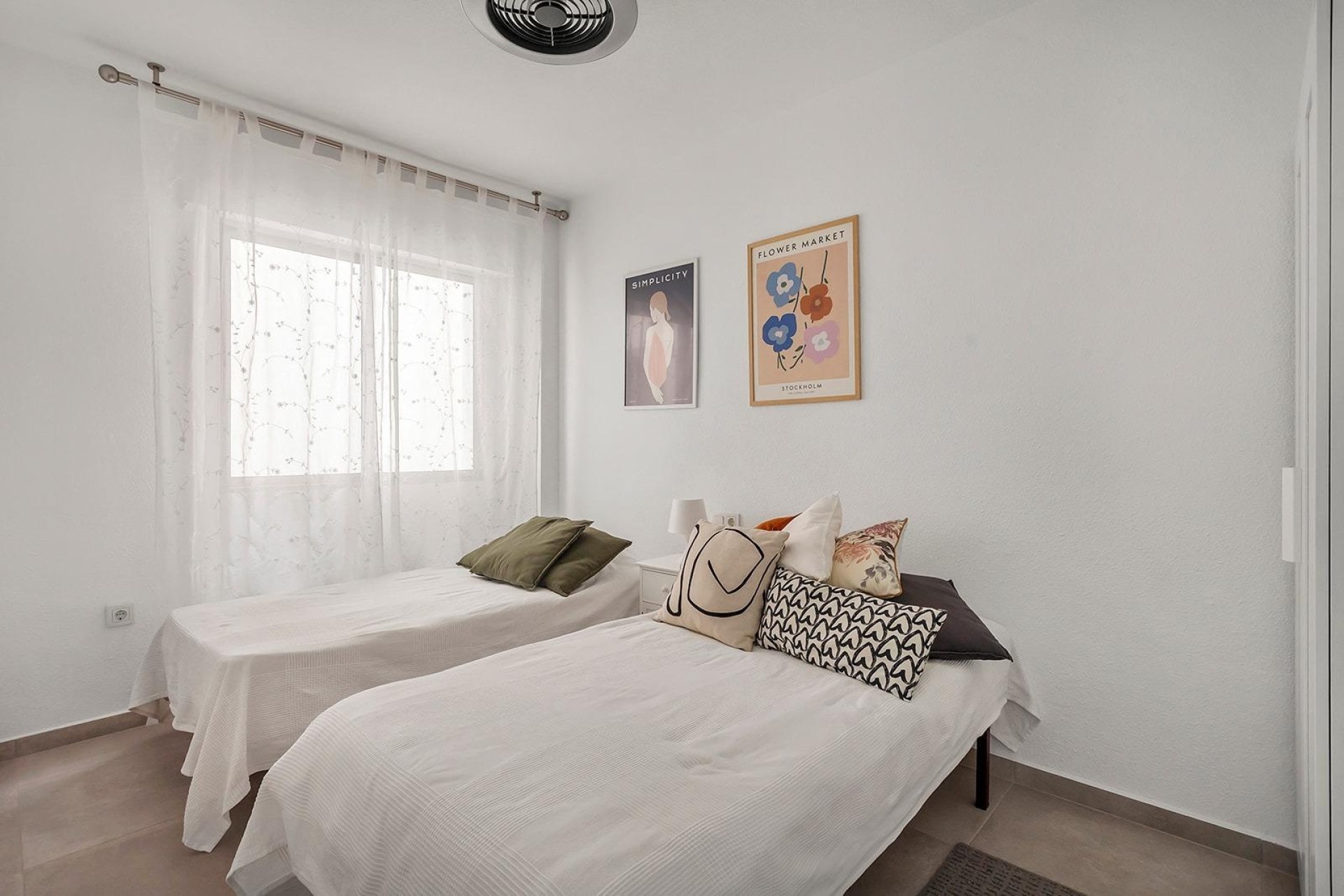 Herverkoop - Appartement / Flat -
Torrevieja - Playa de los Locos