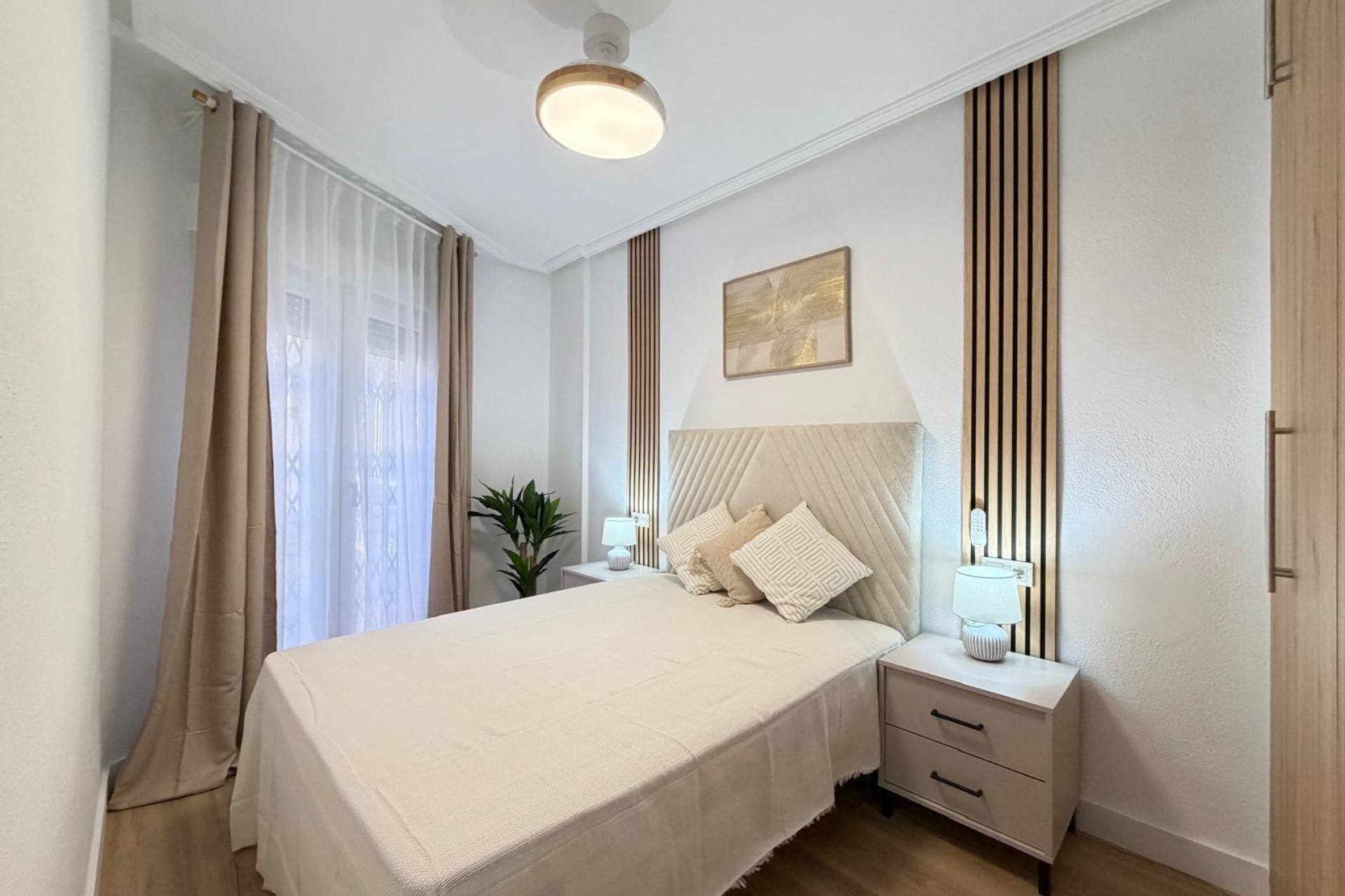 Herverkoop - Appartement / Flat -
Torrevieja - Playa de los Locos