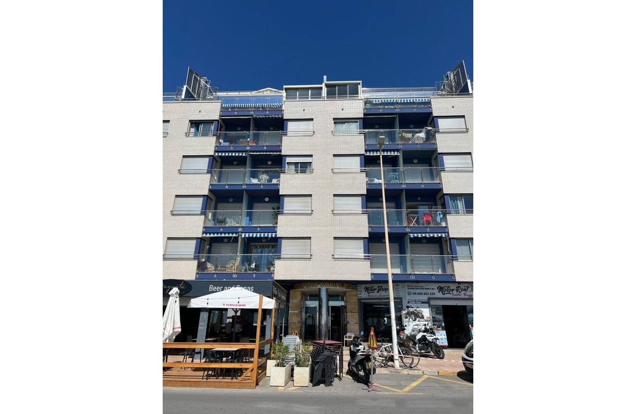 Herverkoop - Appartement / Flat -
Torrevieja - Playa de los Locos
