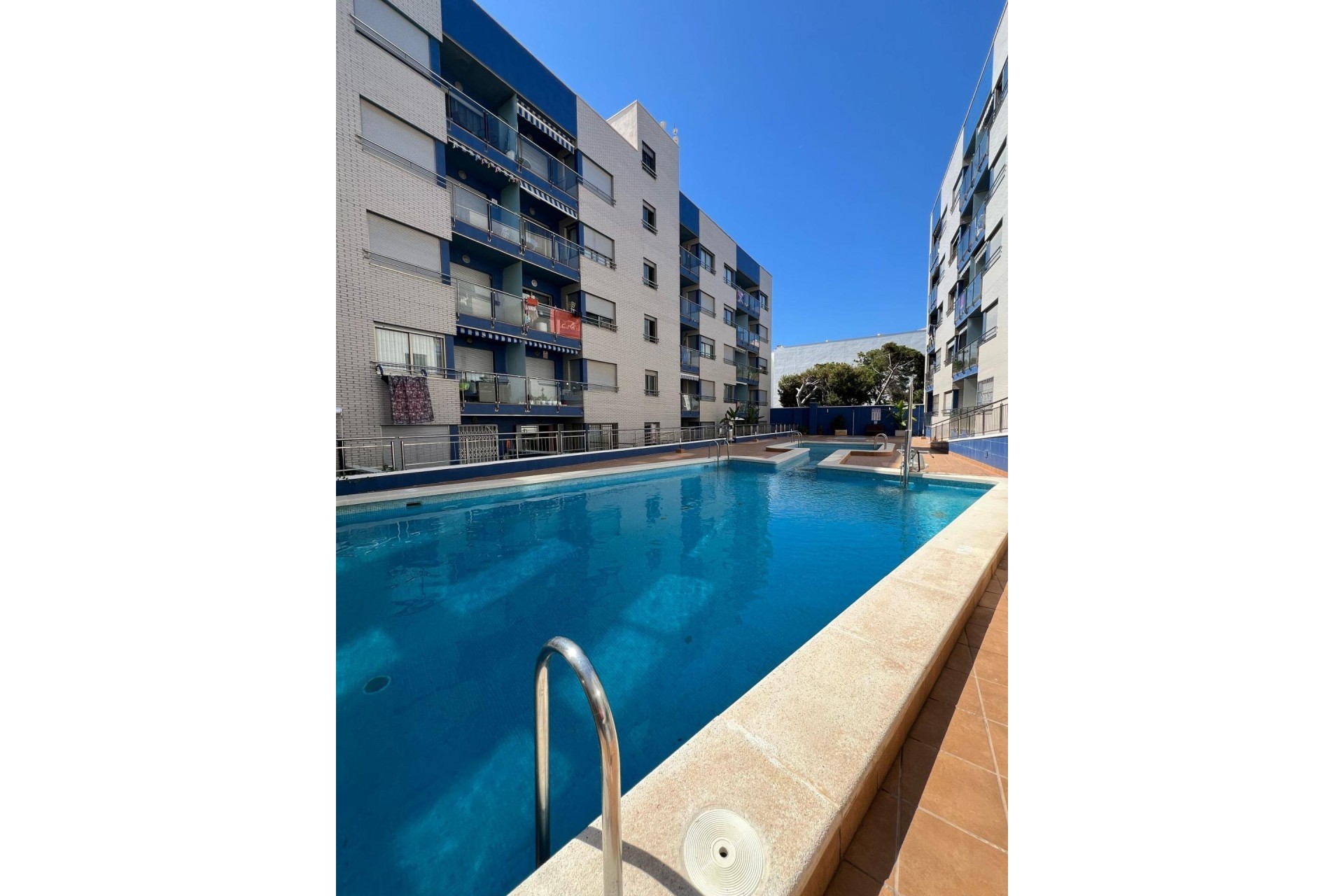 Herverkoop - Appartement / Flat -
Torrevieja - Playa de los Locos