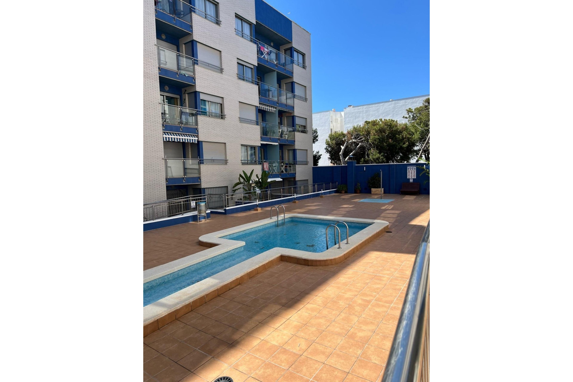 Herverkoop - Appartement / Flat -
Torrevieja - Playa de los Locos