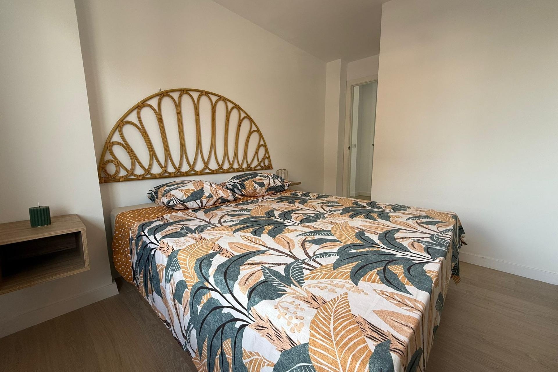 Herverkoop - Appartement / Flat -
Torrevieja - Playa de los Naufragos