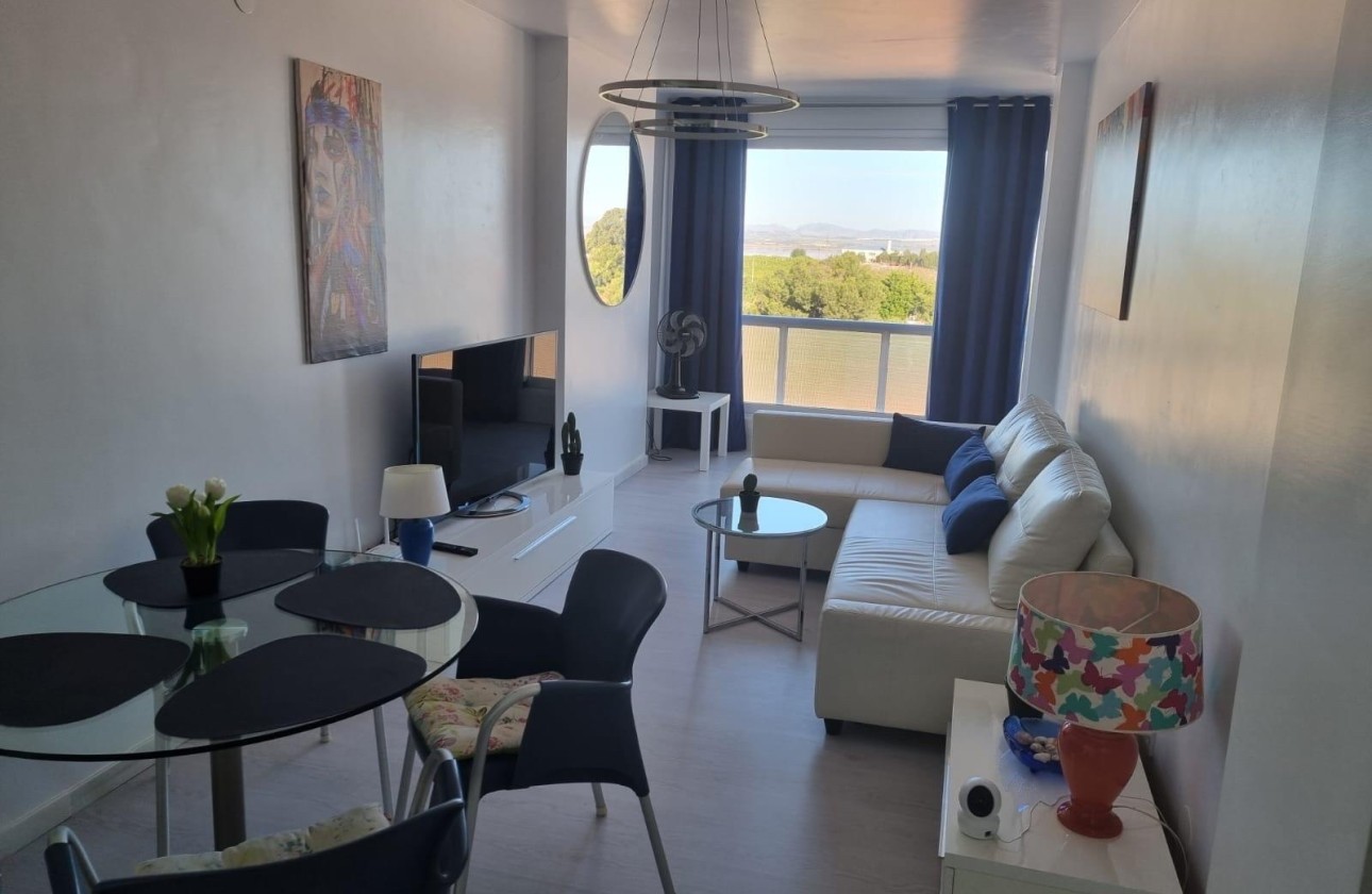Herverkoop - Appartement / Flat -
Torrevieja - Playa de los Naufragos