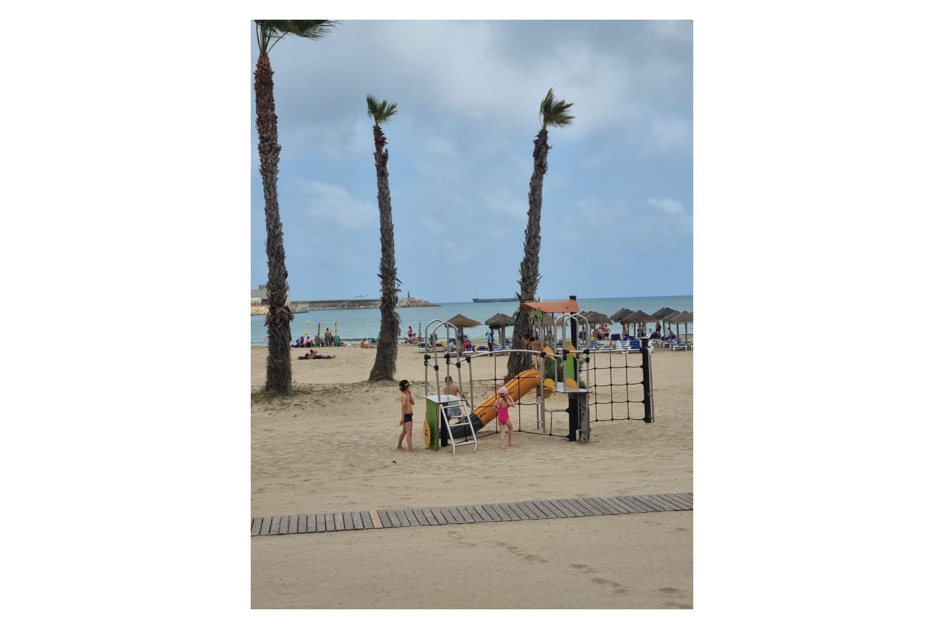 Herverkoop - Appartement / Flat -
Torrevieja - Playa de los Naufragos