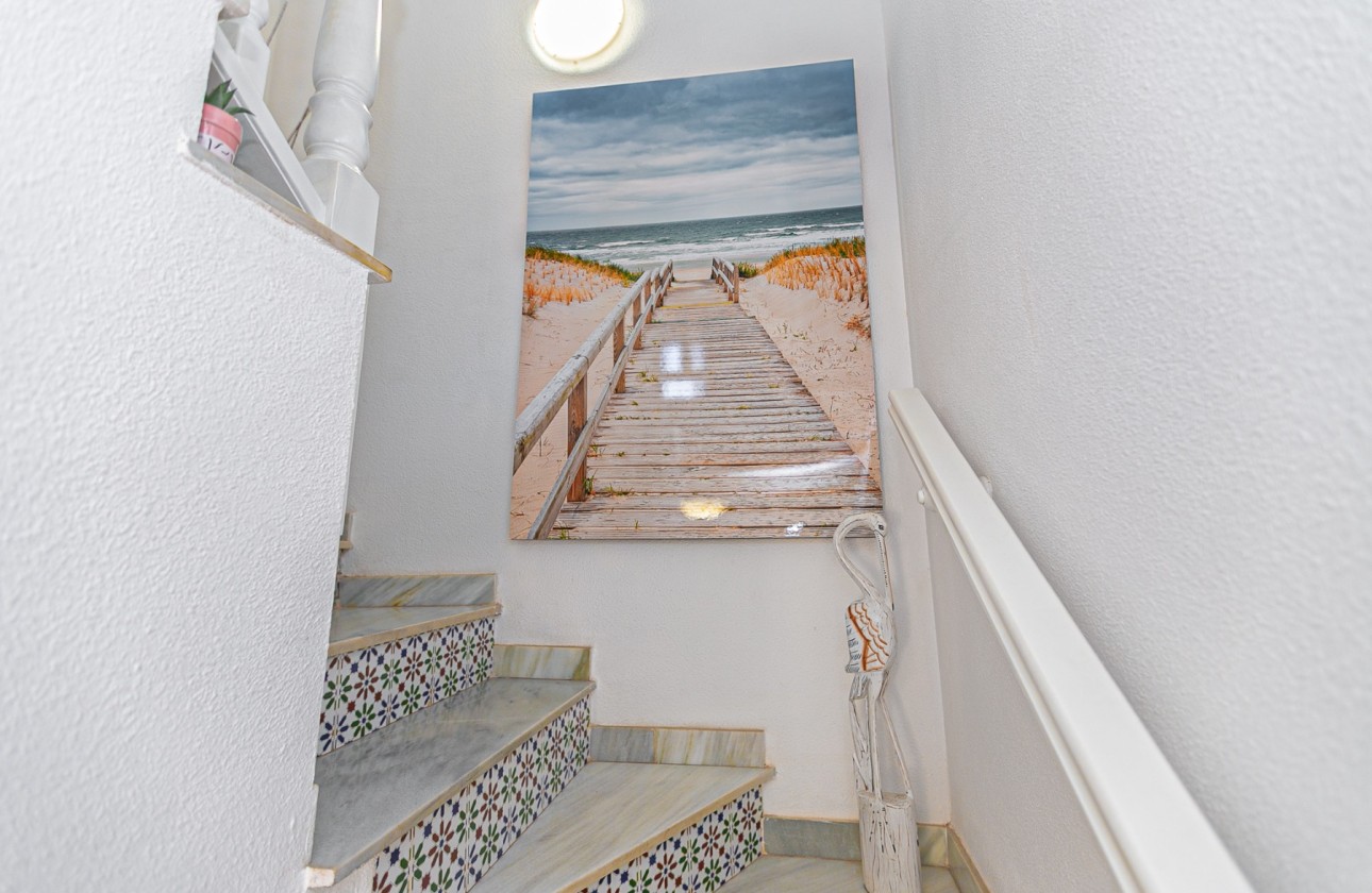 Herverkoop - Appartement / Flat -
Torrevieja - Playa de los Naufragos