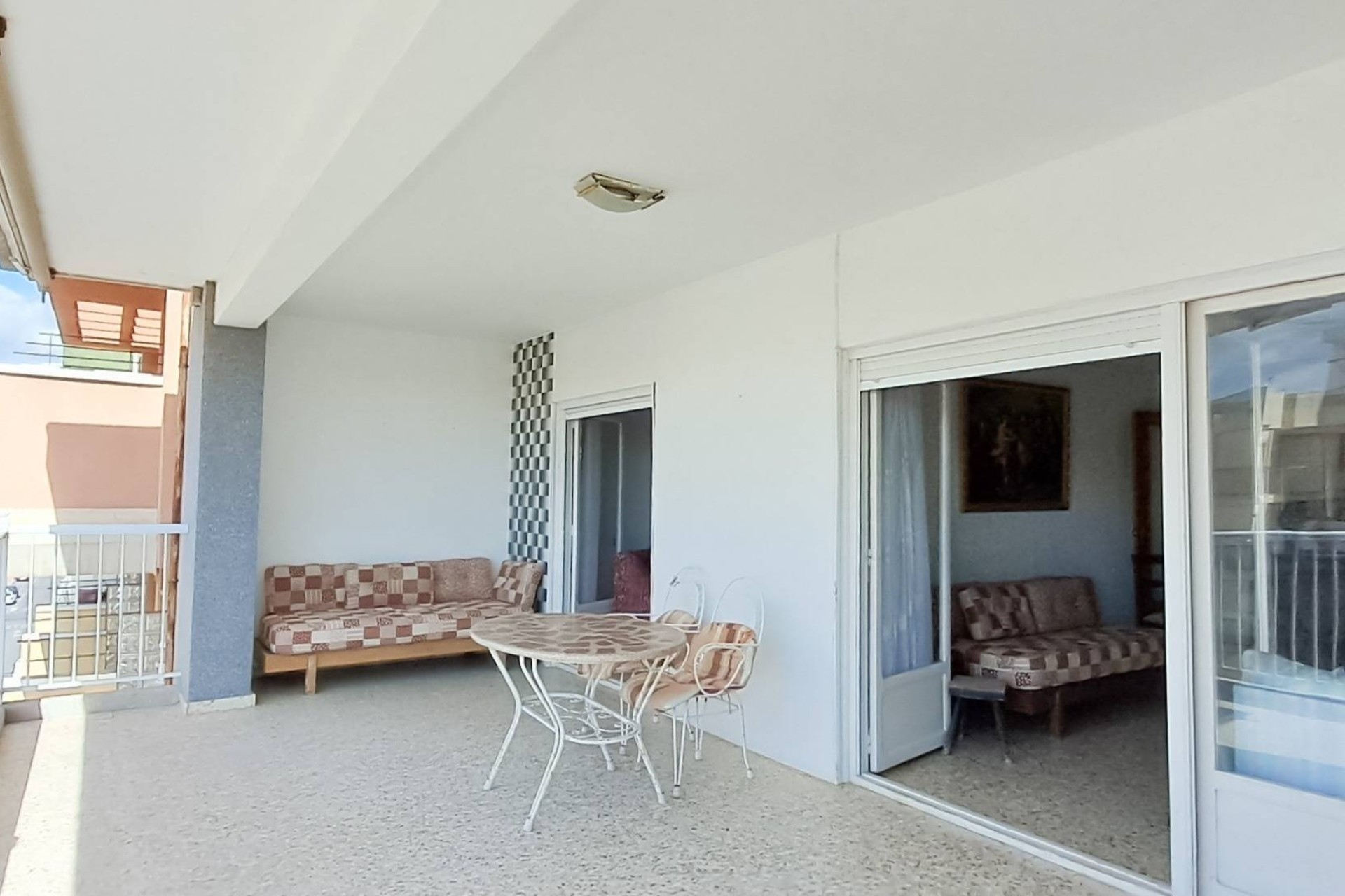 Herverkoop - Appartement / Flat -
Torrevieja - Playa de los Naufragos