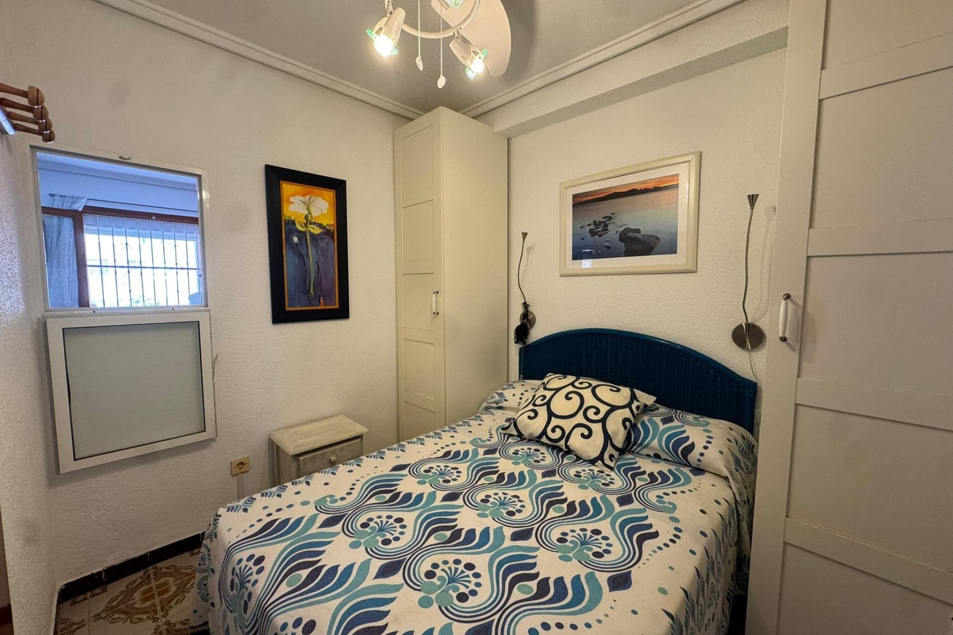 Herverkoop - Appartement / Flat -
Torrevieja - Playa de los Naufragos
