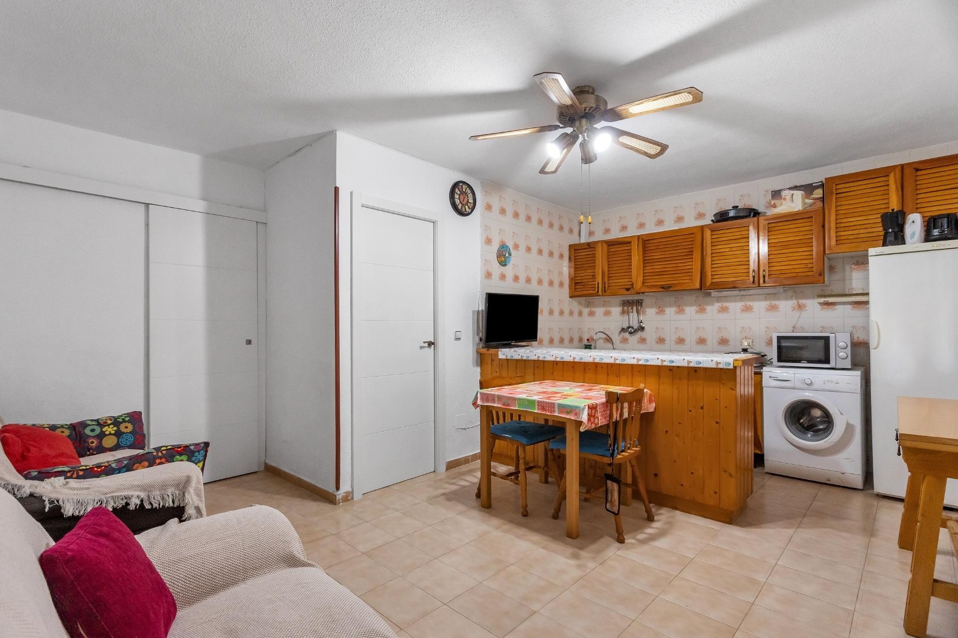 Herverkoop - Appartement / Flat -
Torrevieja - Playa de los Naufragos