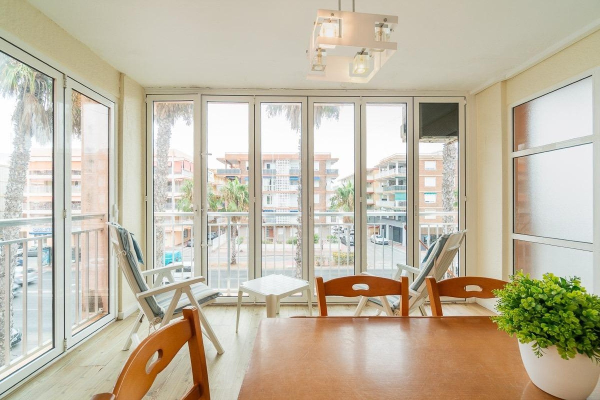 Herverkoop - Appartement / Flat -
Torrevieja - Playa de los Naufragos