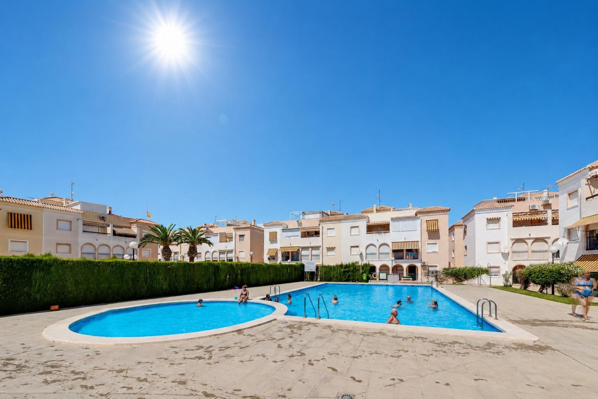 Herverkoop - Appartement / Flat -
Torrevieja - Playa de los Naufragos