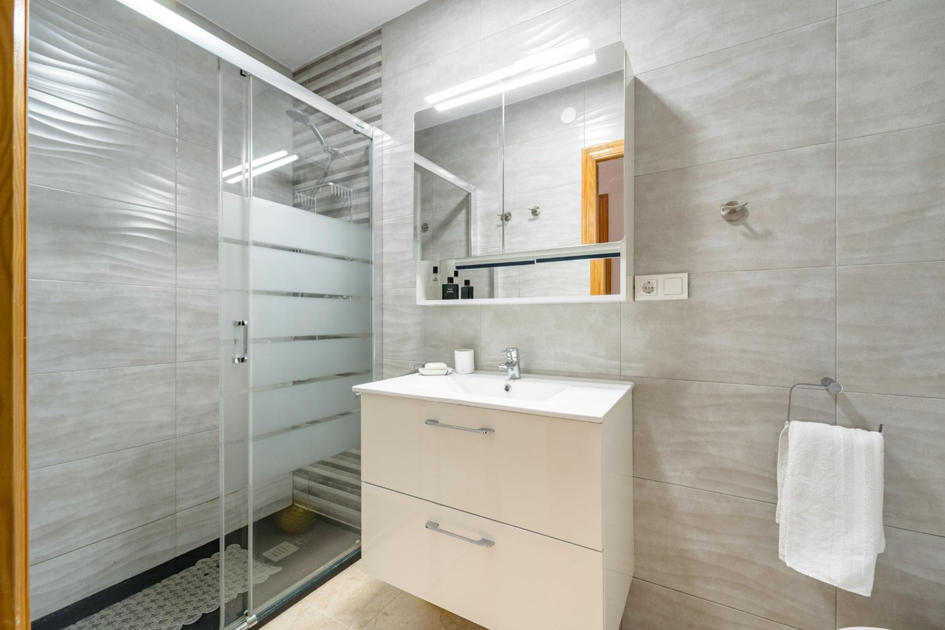 Herverkoop - Appartement / Flat -
Torrevieja - Playa de los Naufragos
