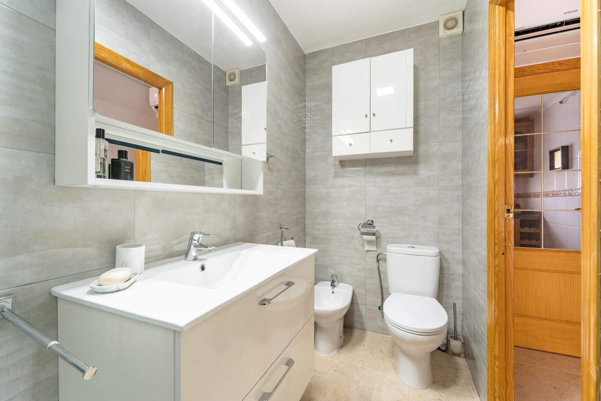 Herverkoop - Appartement / Flat -
Torrevieja - Playa de los Naufragos