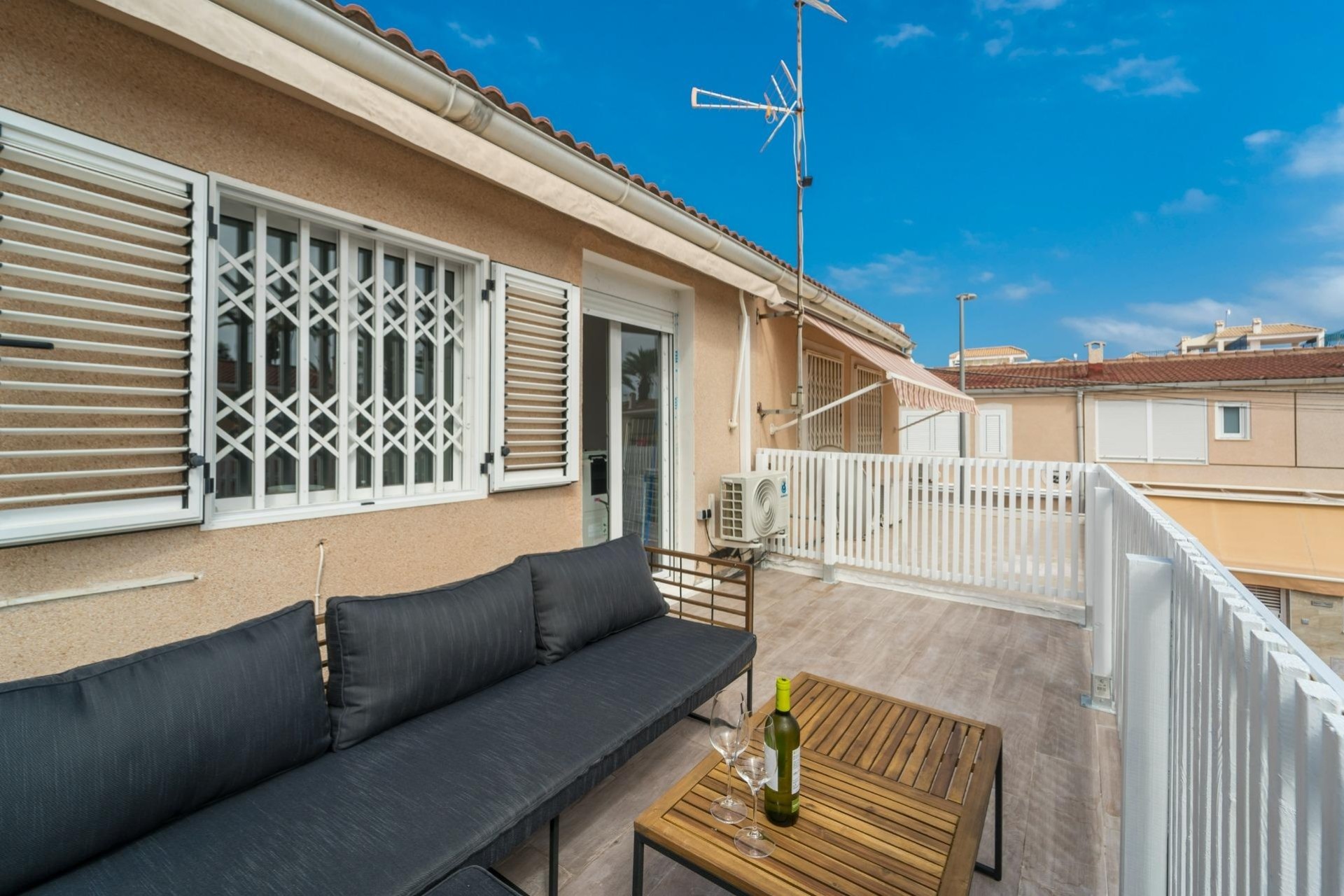 Herverkoop - Appartement / Flat -
Torrevieja - Playa de los Naufragos