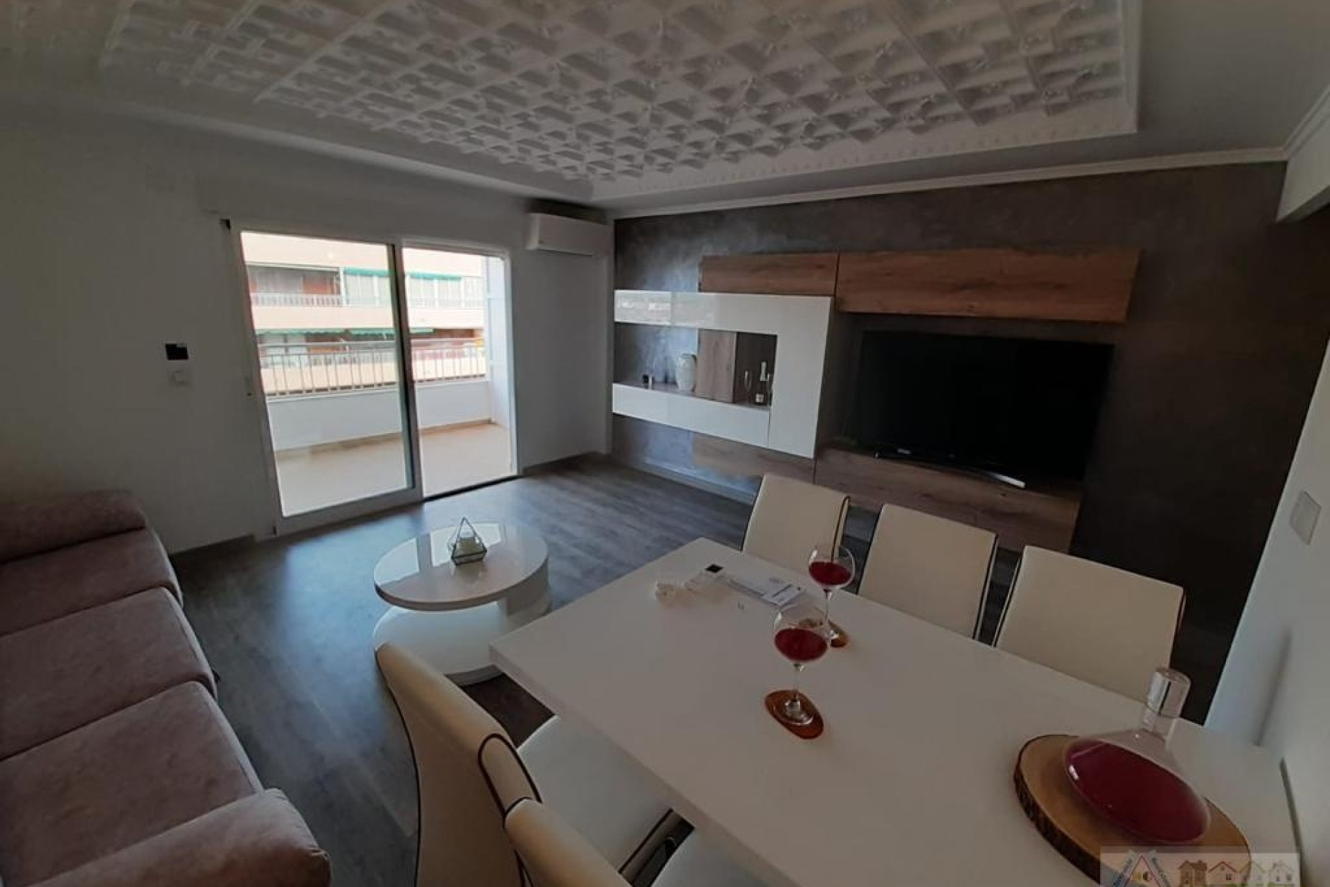 Herverkoop - Appartement / Flat -
Torrevieja - Playa del Acequión