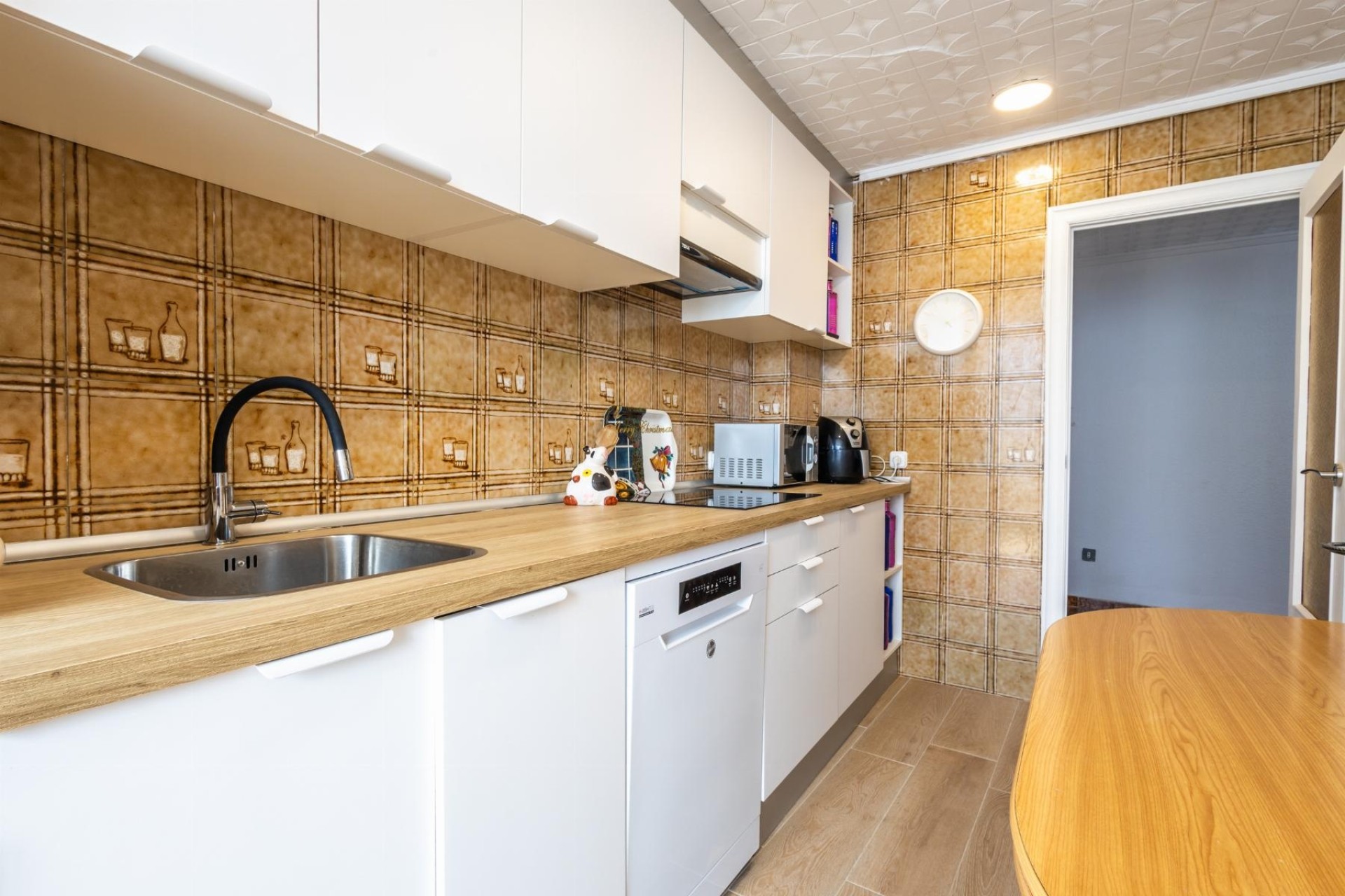 Herverkoop - Appartement / Flat -
Torrevieja - Playa del Acequión